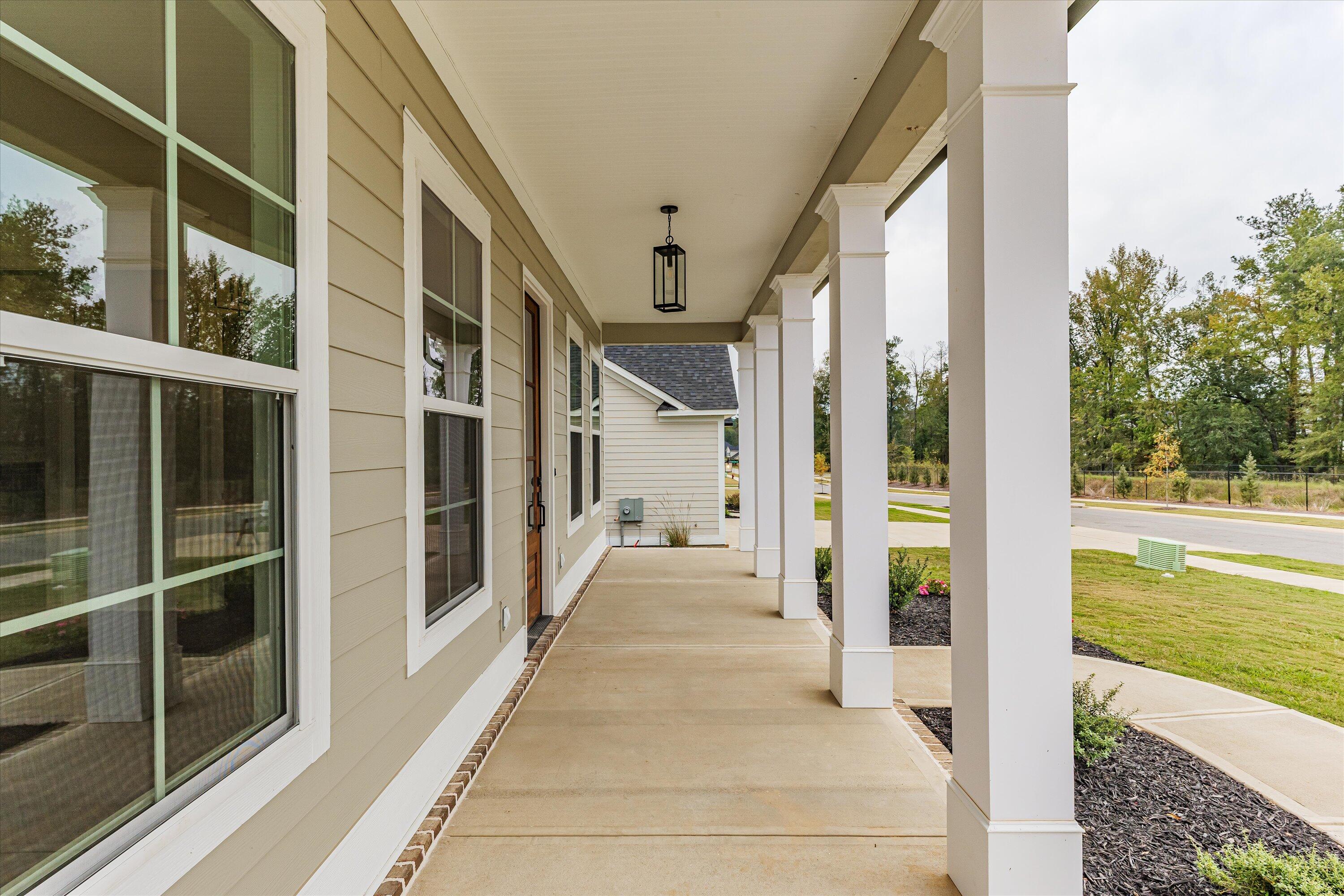 615 RIVER OAKS LANE Lane