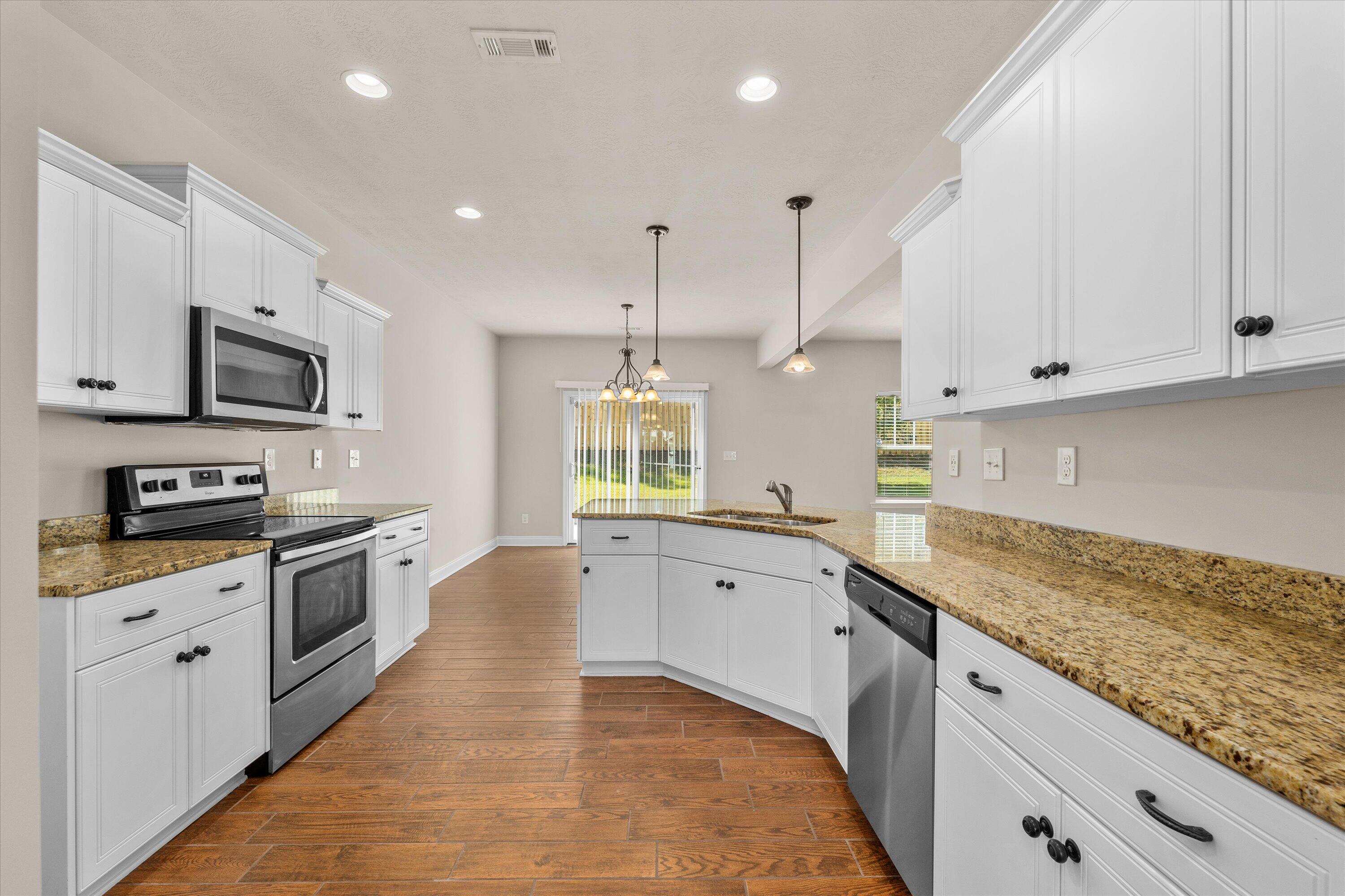 503 CRANBERRY Circle