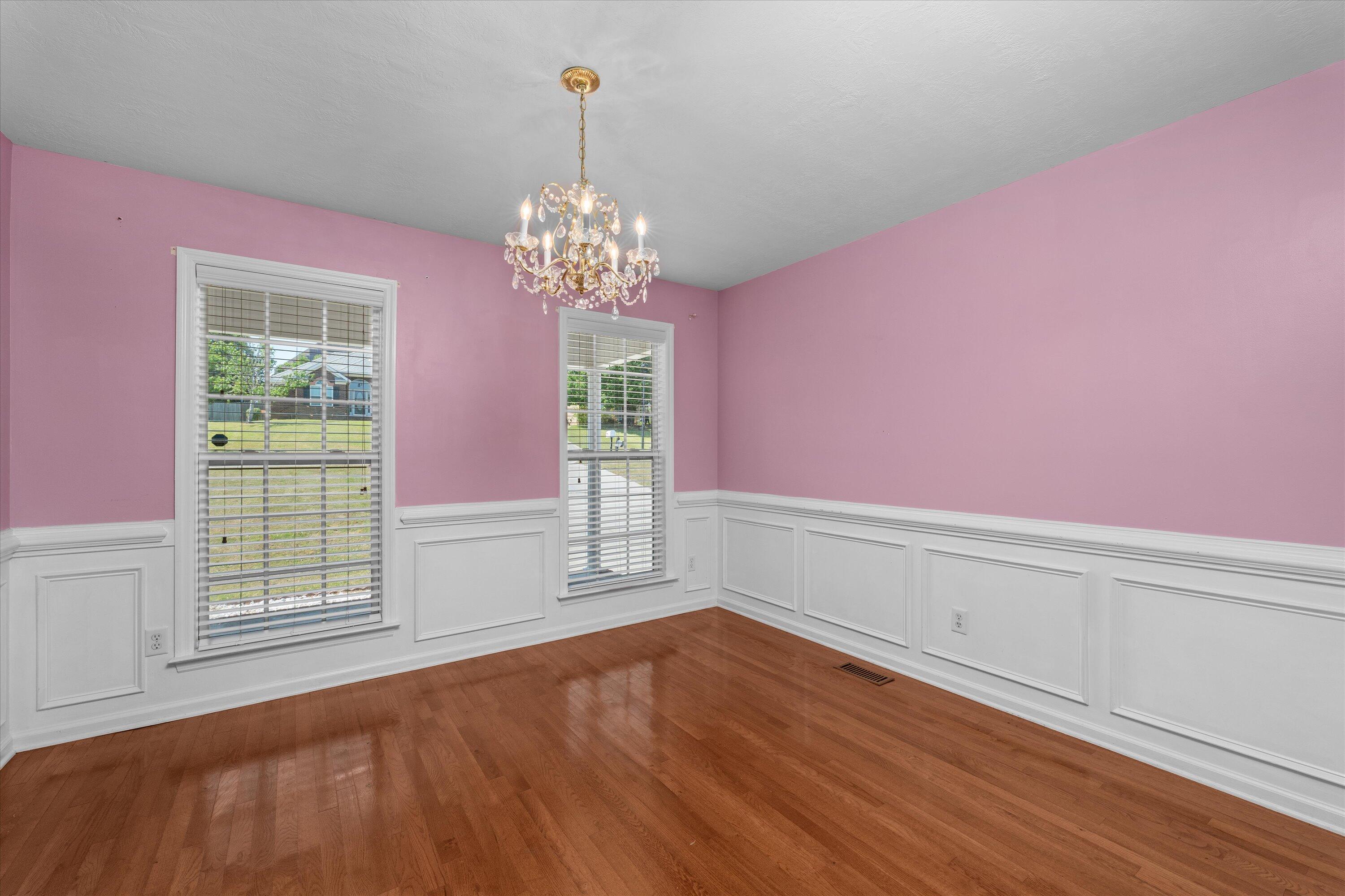 2033 SILVER RUN Falls