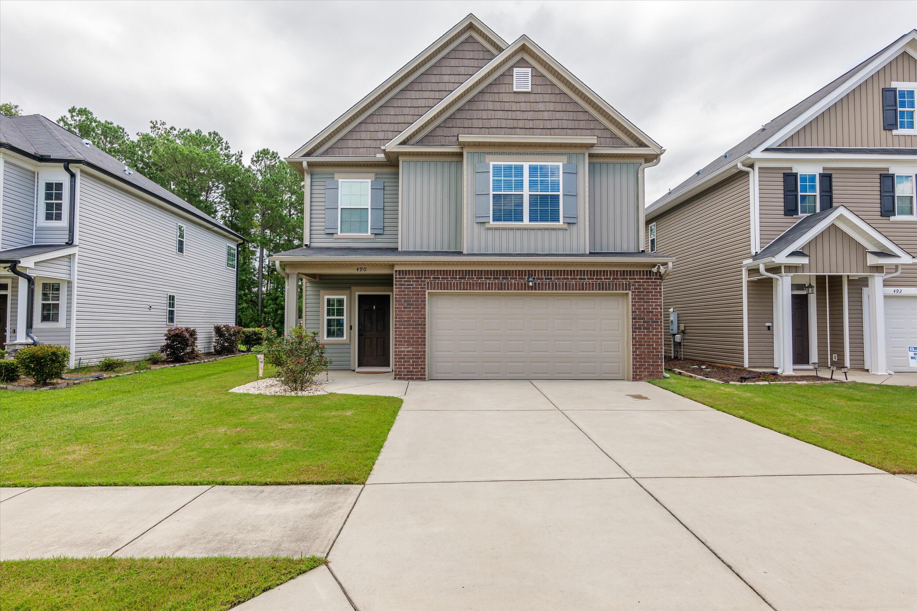 490 BRANTLEY COVE Circle