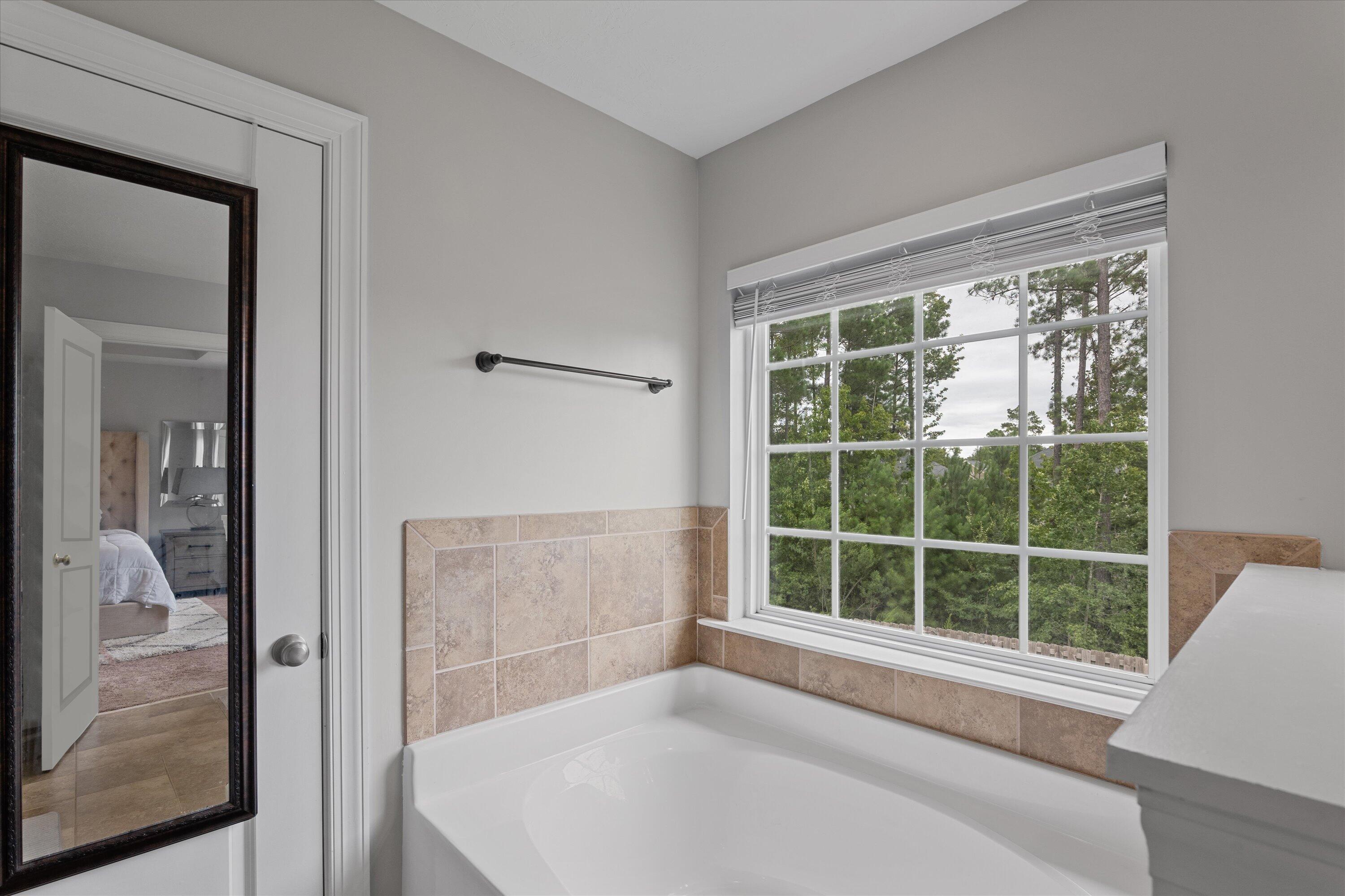 490 BRANTLEY COVE Circle