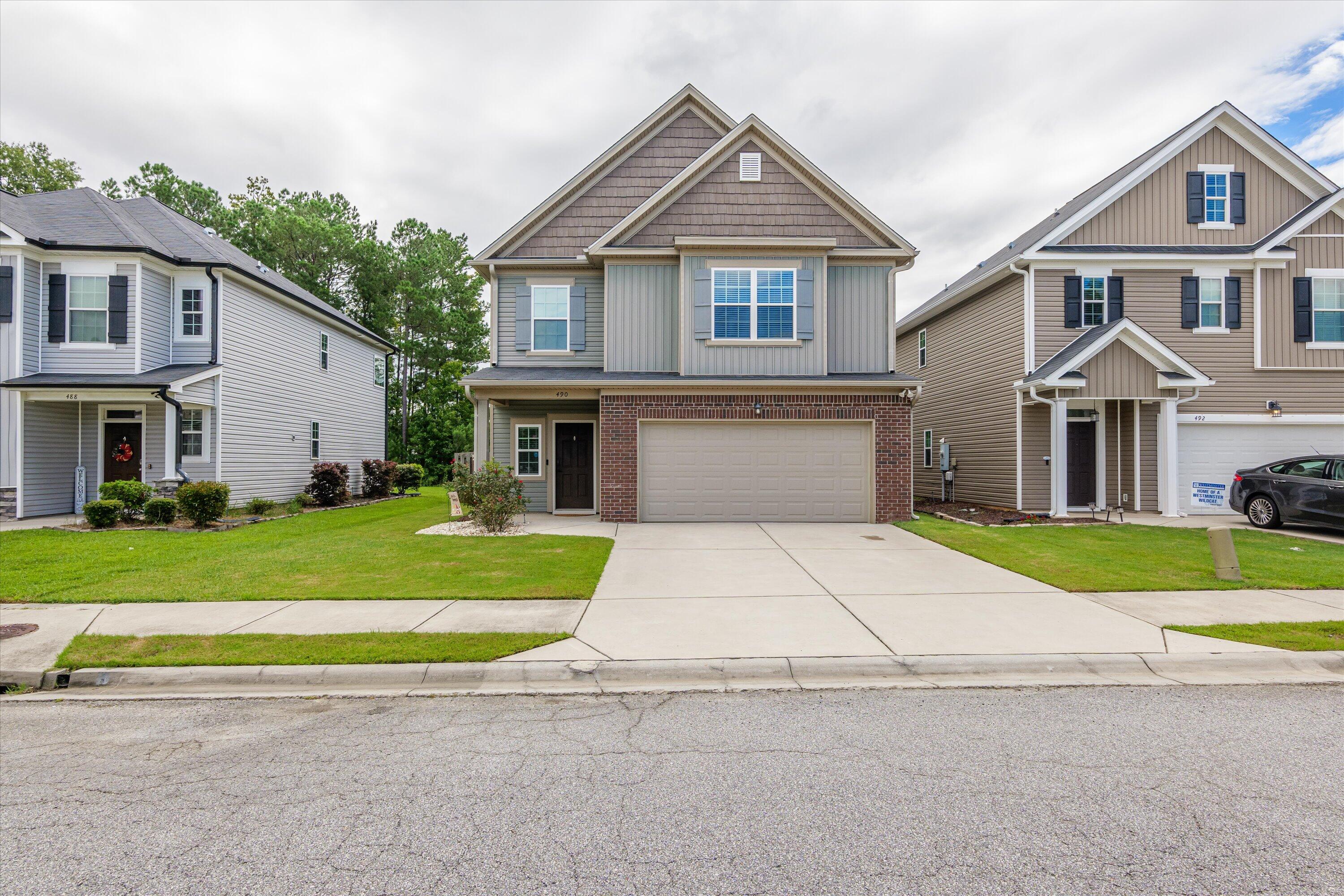 490 BRANTLEY COVE Circle