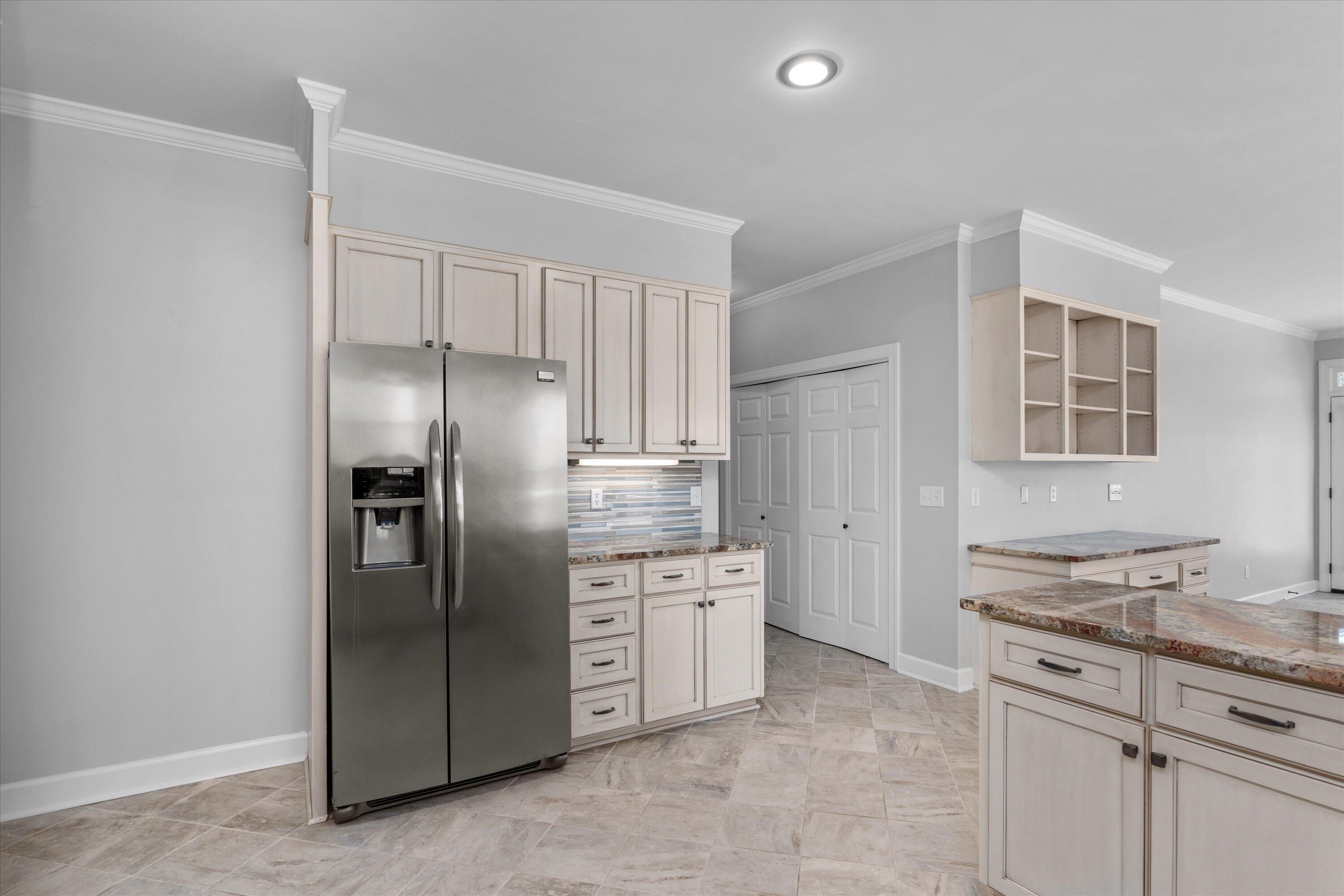 738 MAGRUDER Landing