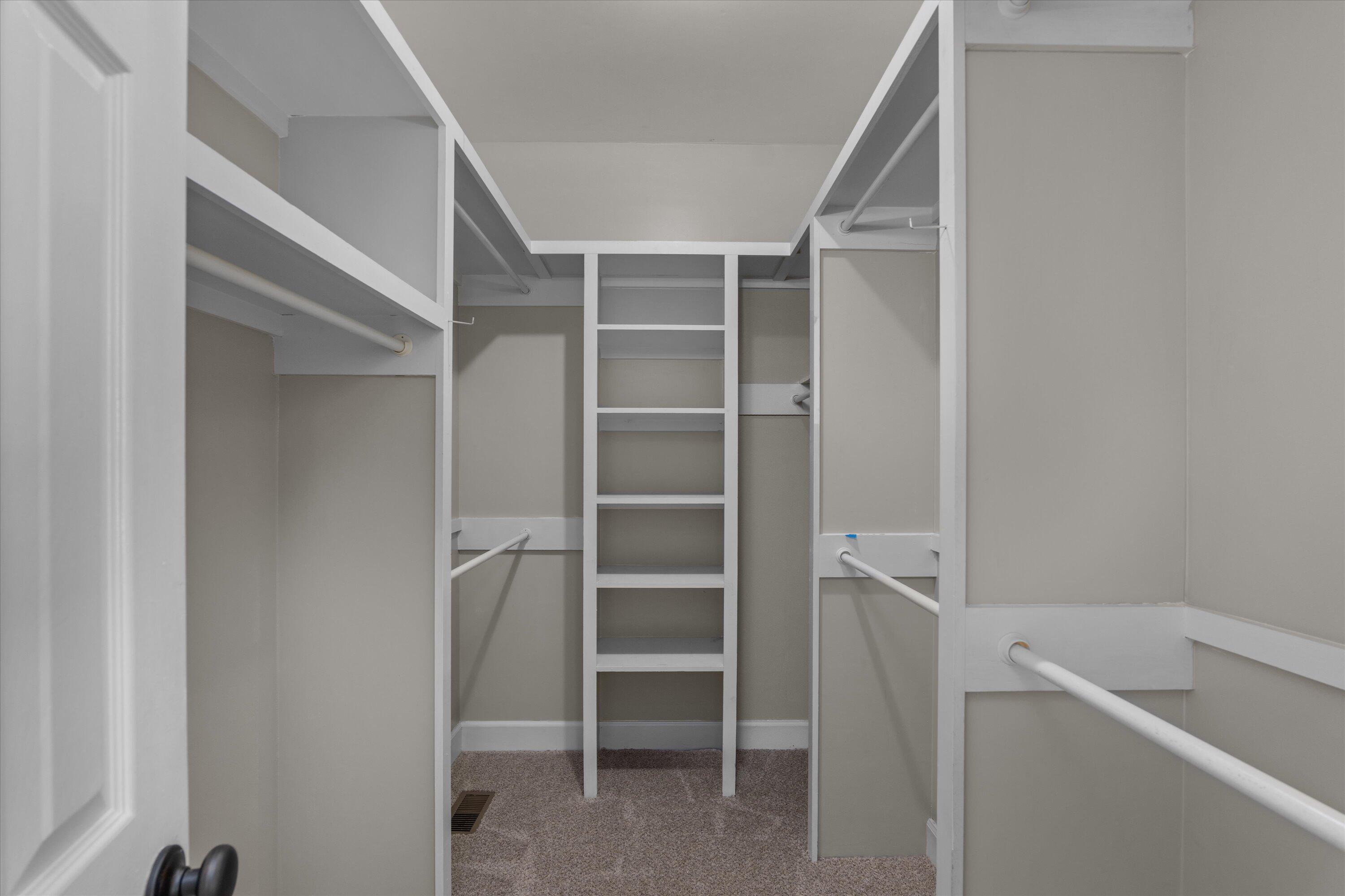 738 MAGRUDER Landing