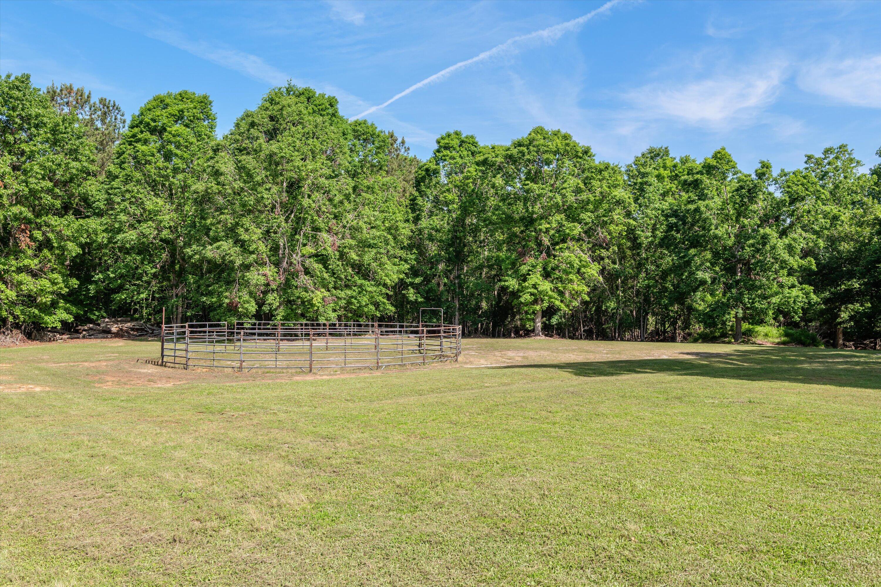 1960 WHITE ROCK Road