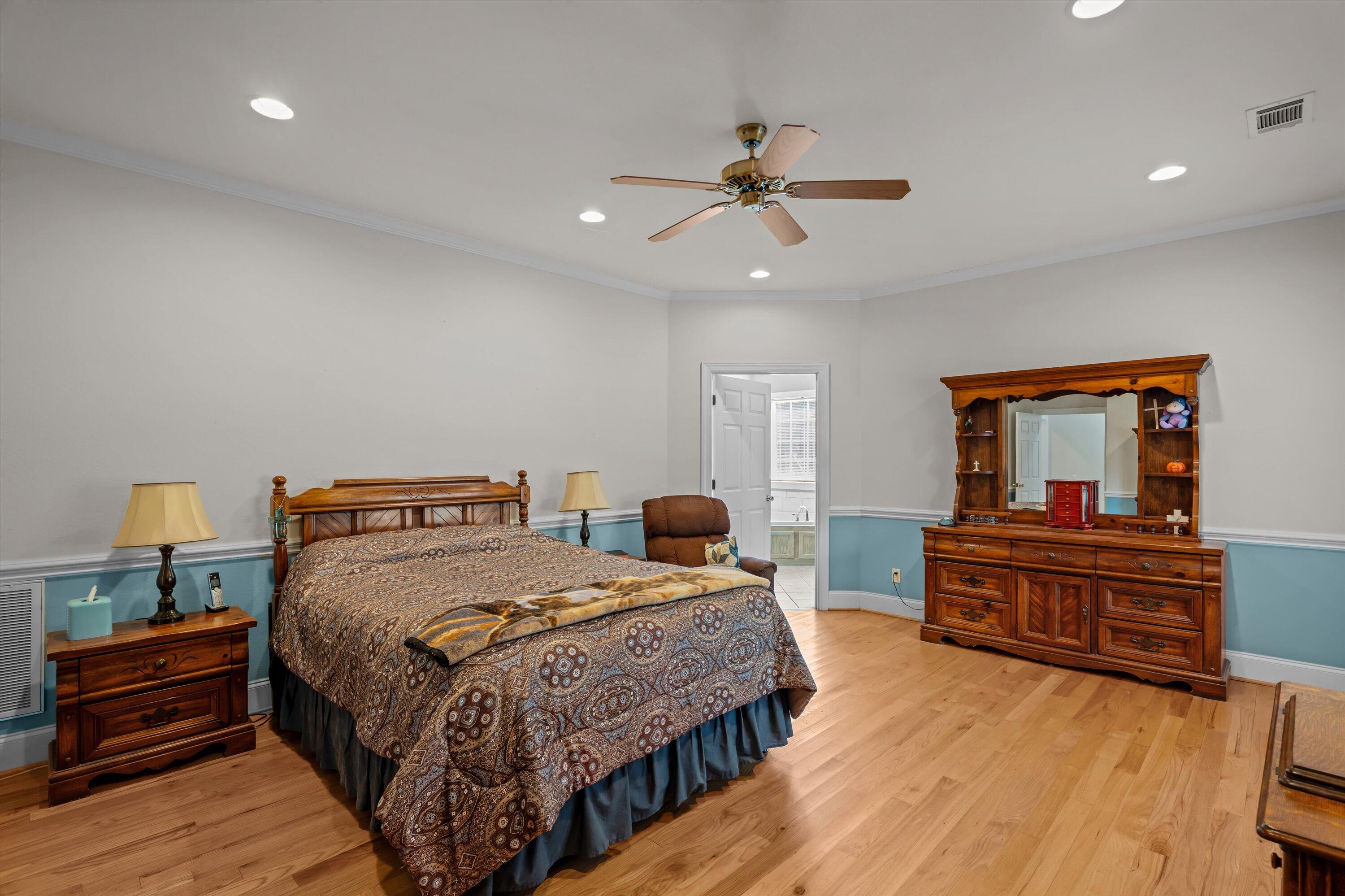 1960 WHITE ROCK Road