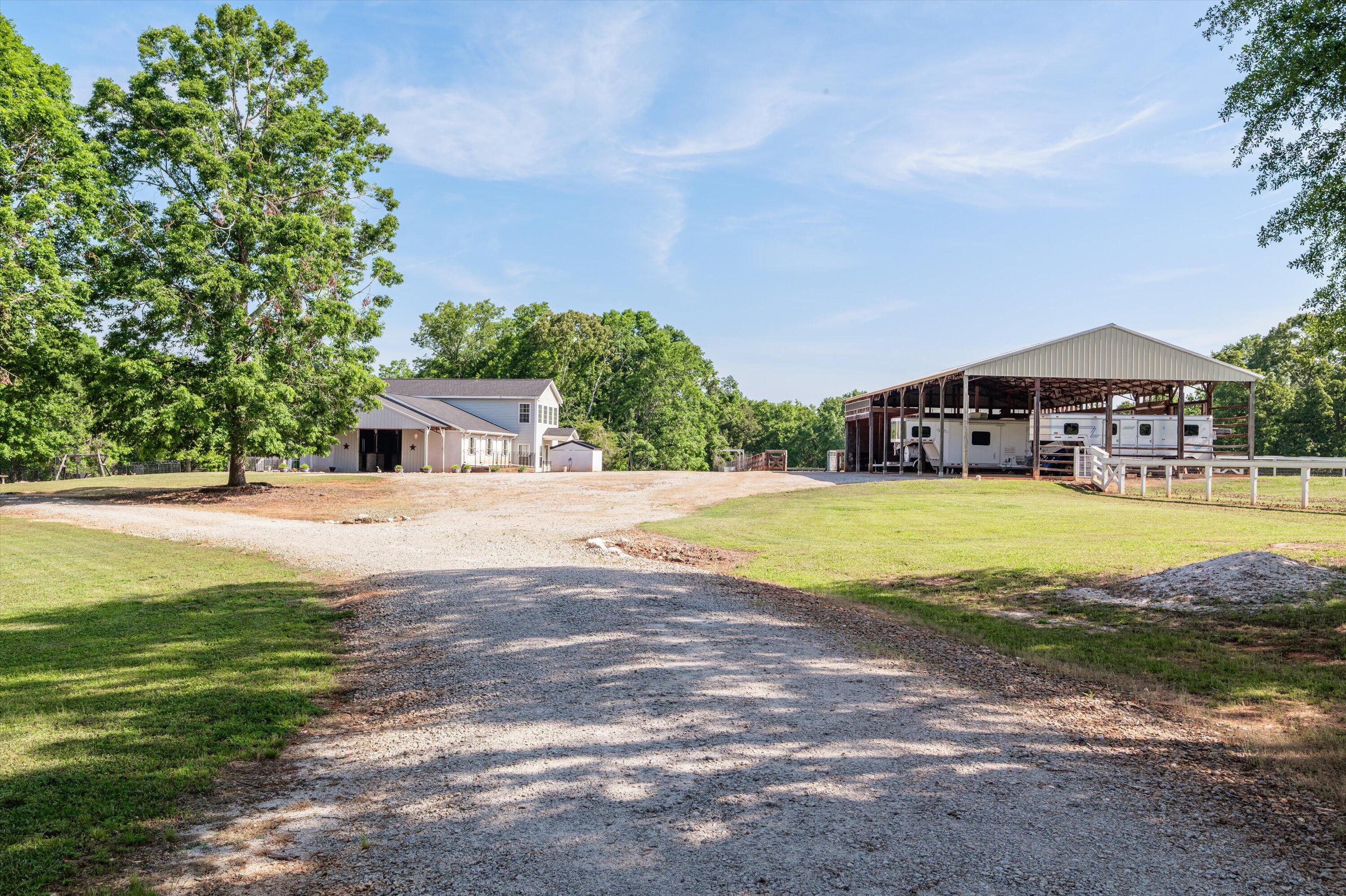 1960 WHITE ROCK Road