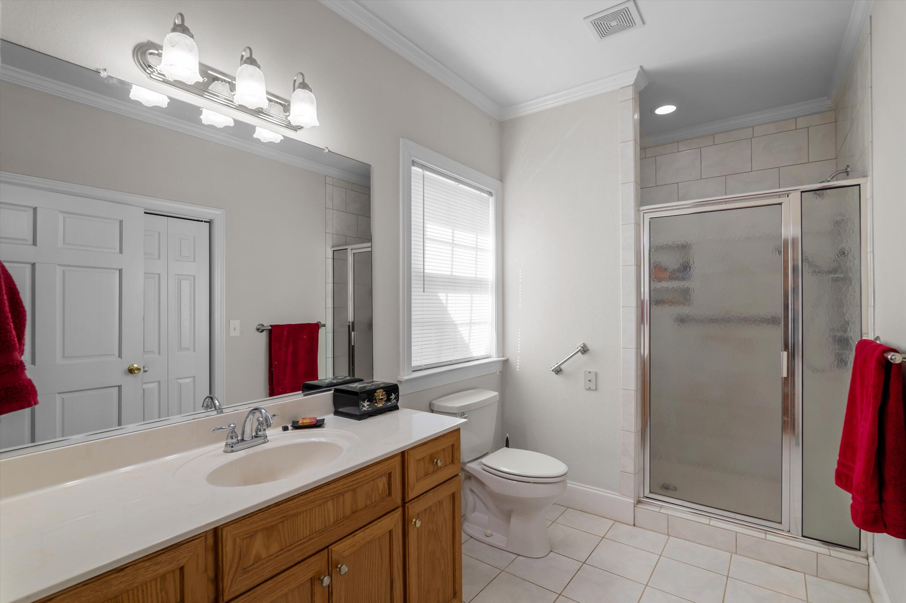 1960 WHITE ROCK Road