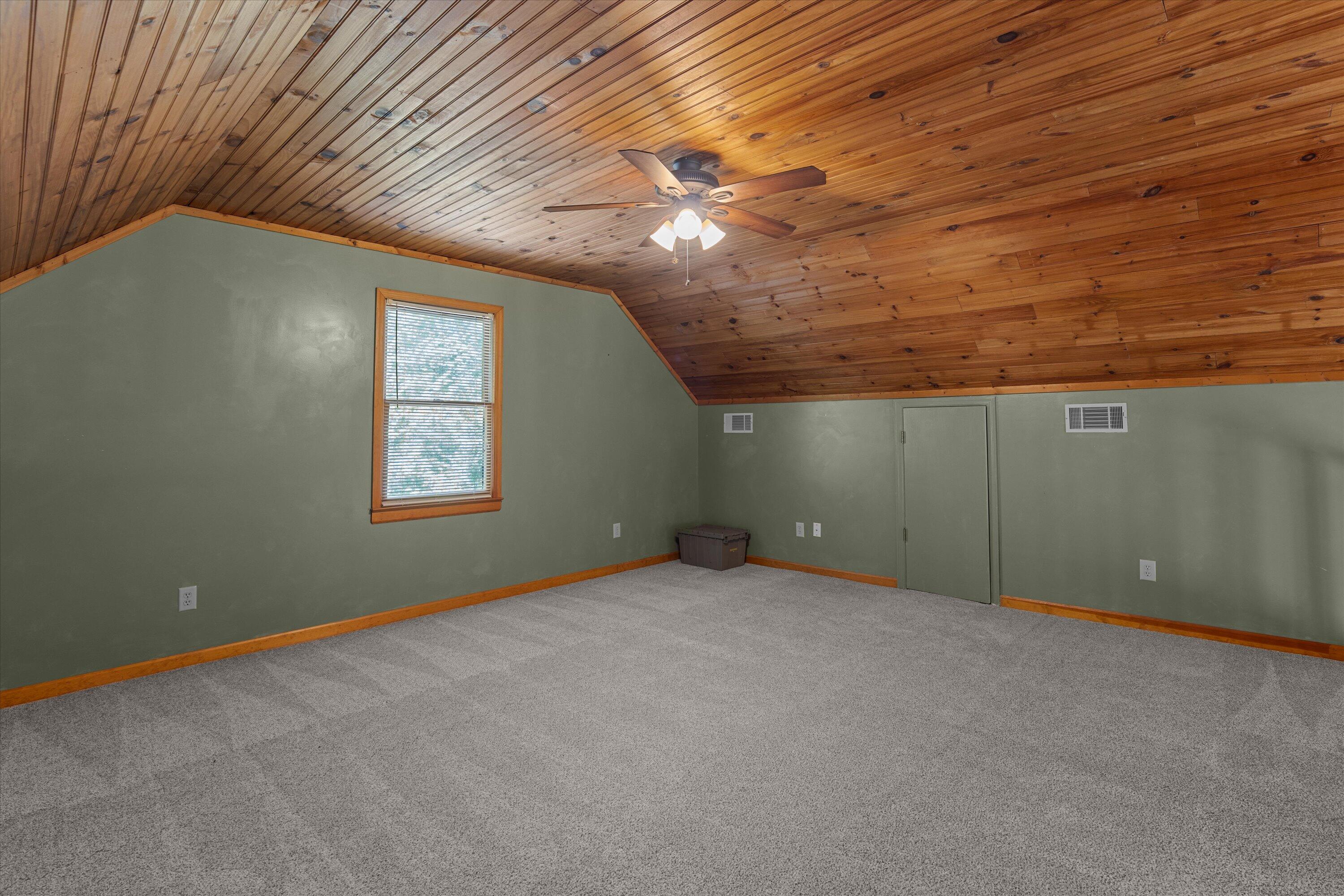 1840 LONERGAN HULME Road