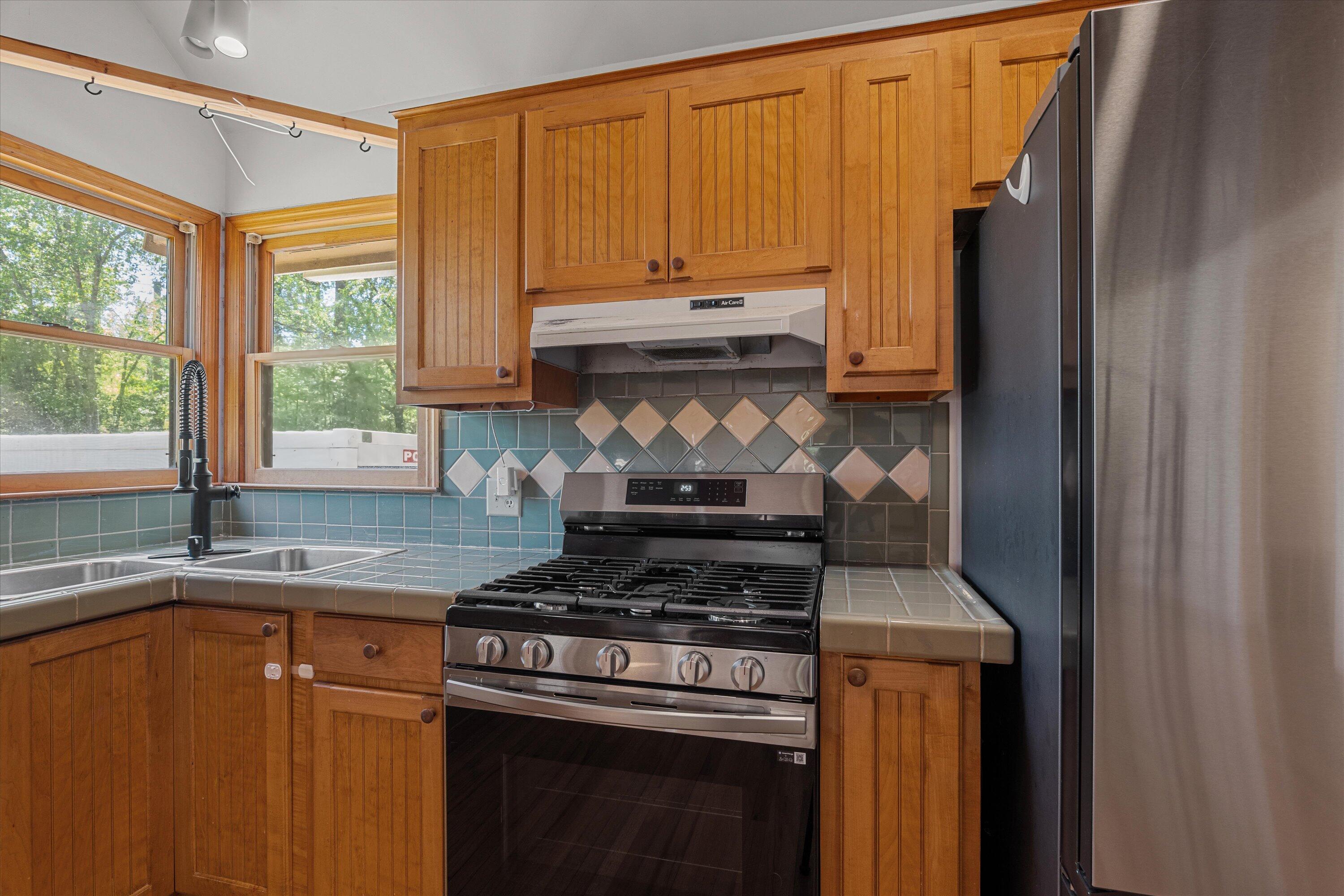 1840 LONERGAN HULME Road