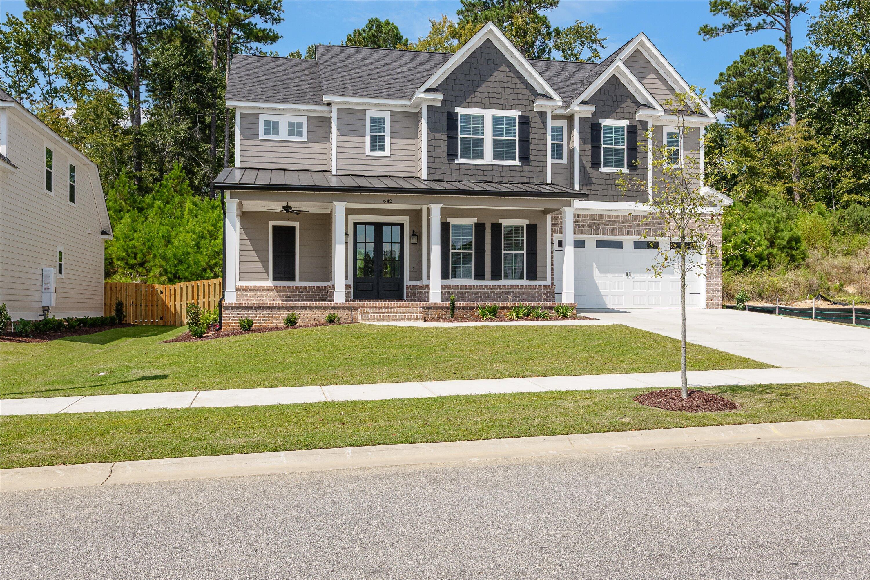 642 RIVER OAKS Lane