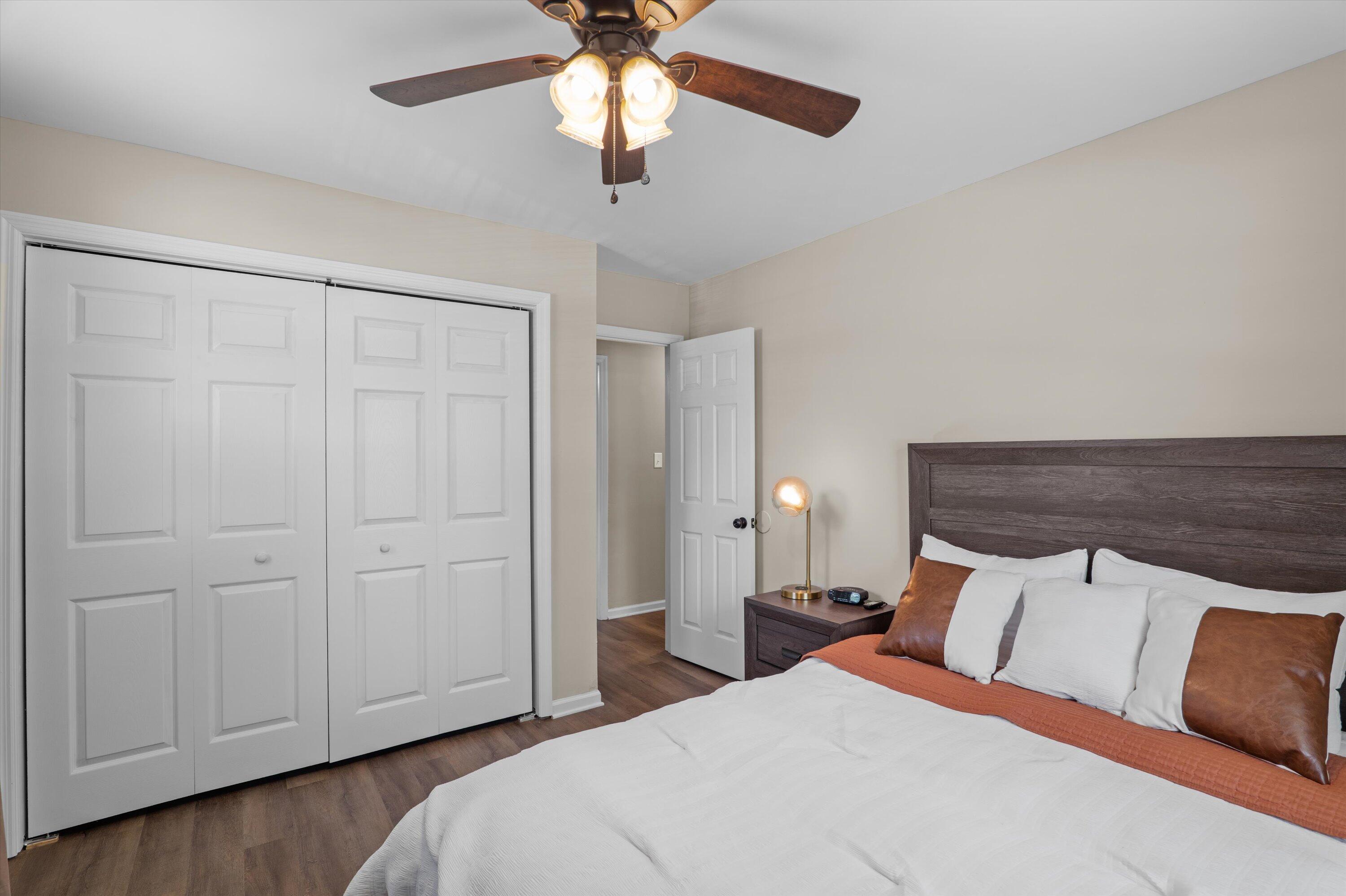 284 E WYNNGATE Drive