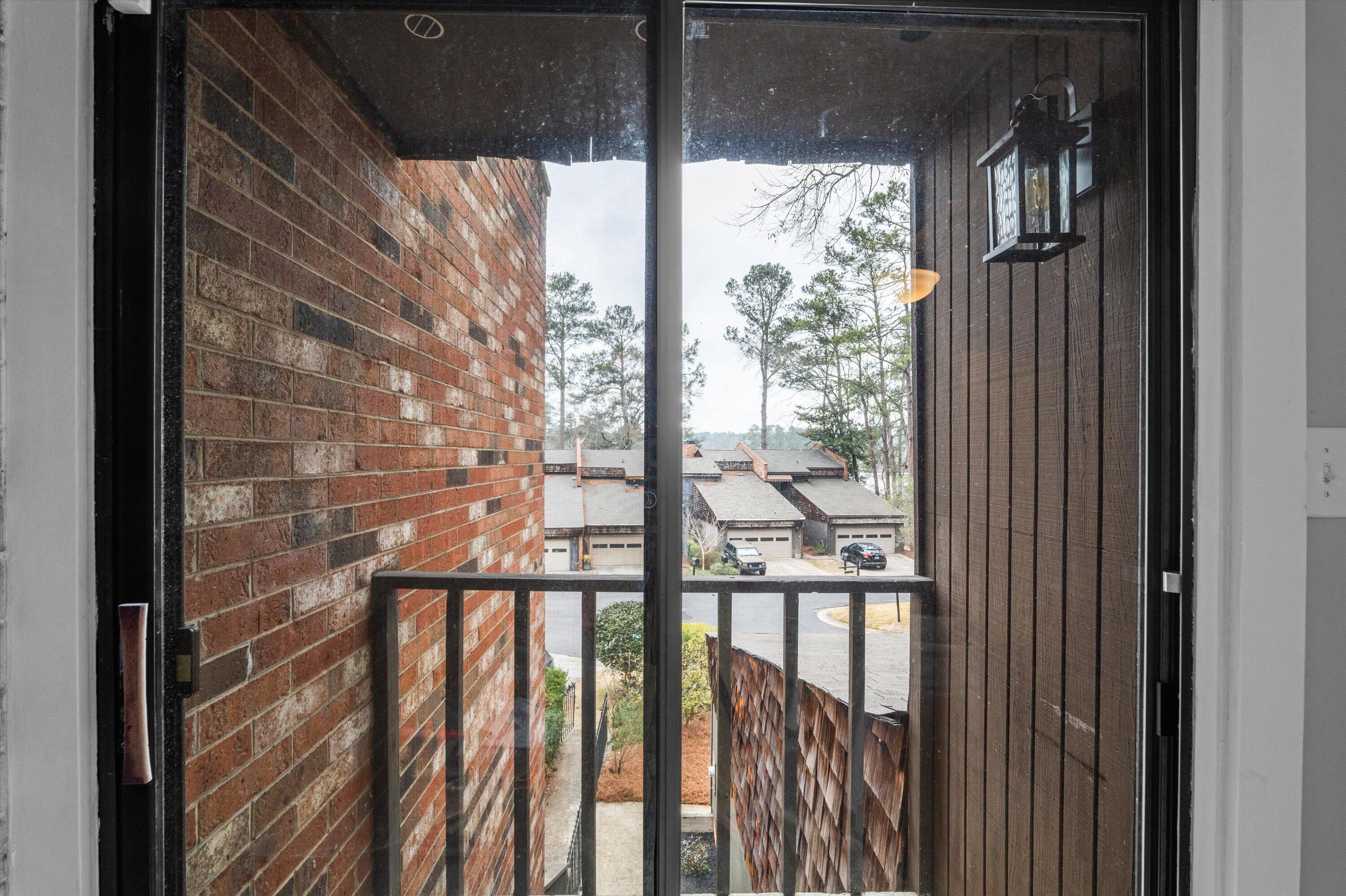 3527 Gleneagles Drive