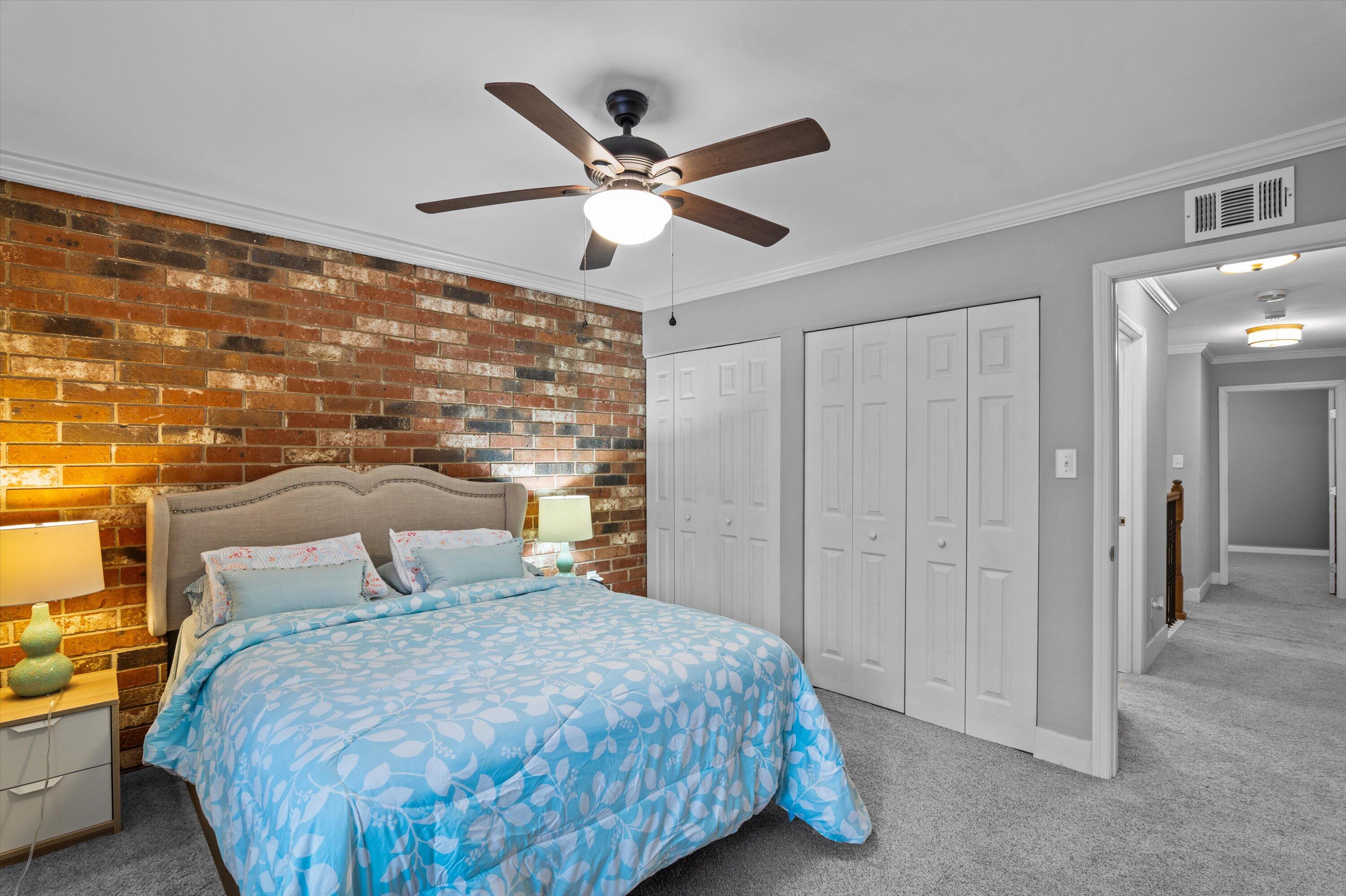 3527 Gleneagles Drive