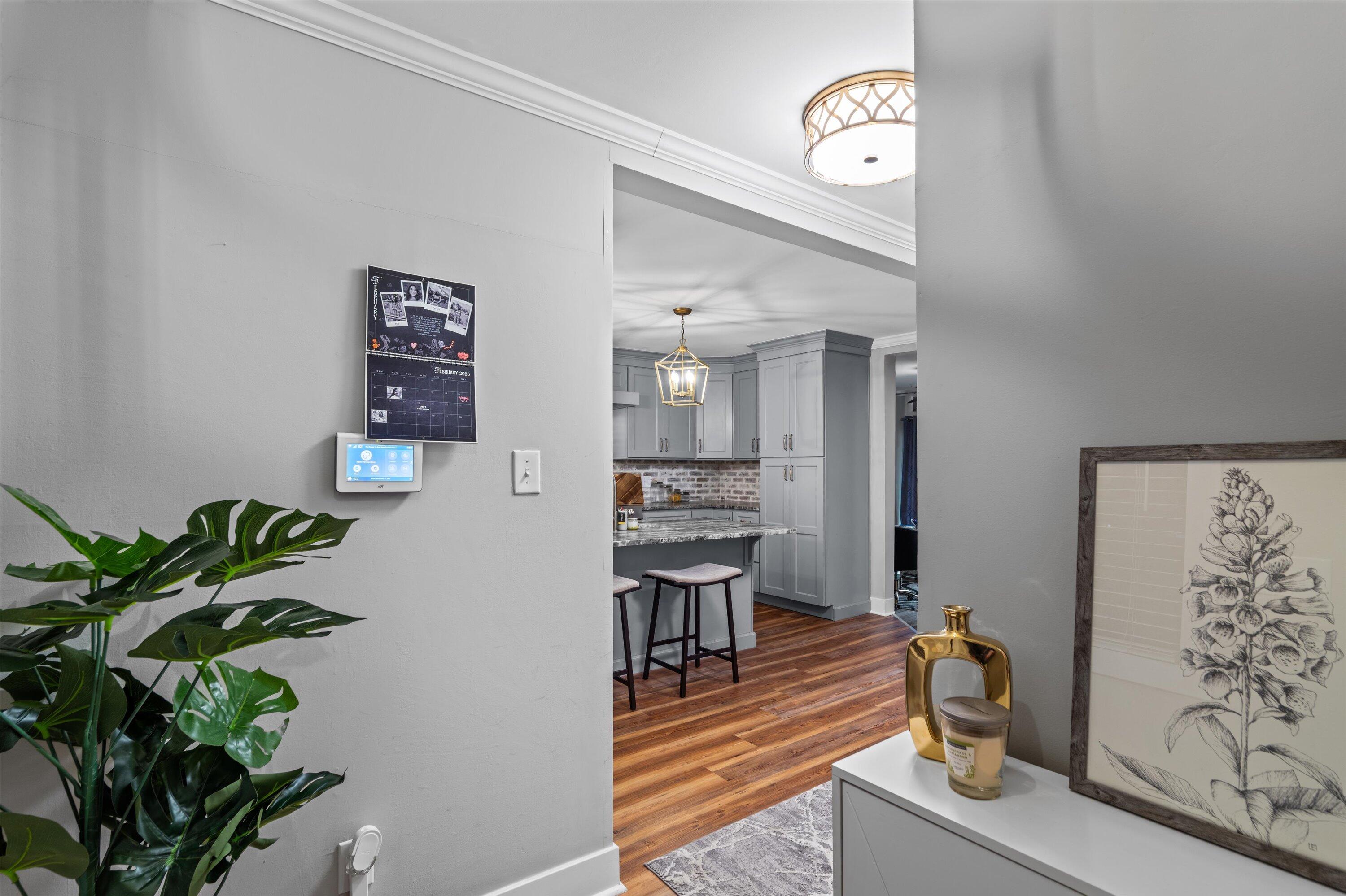 3527 Gleneagles Drive