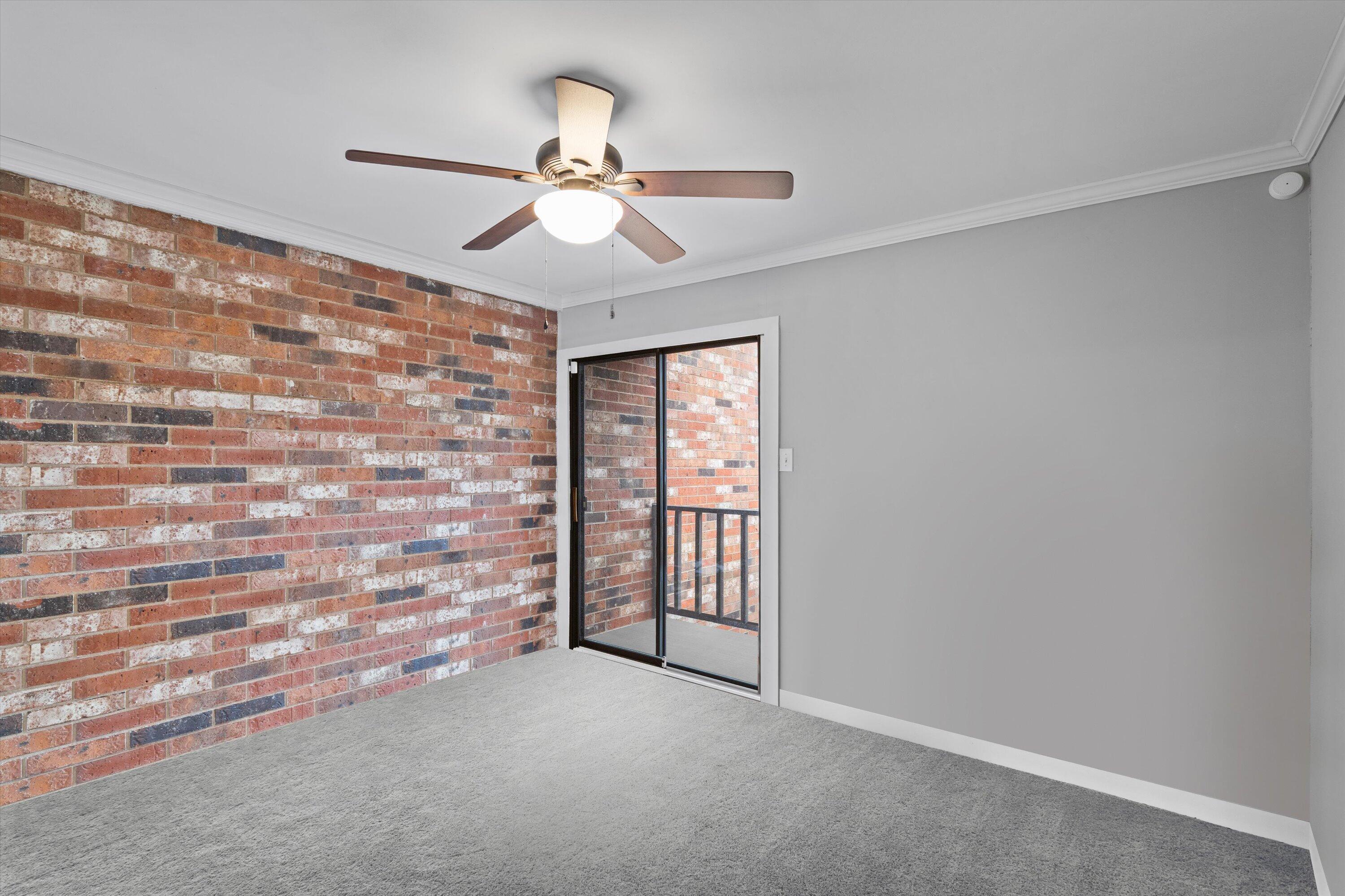 3527 Gleneagles Drive