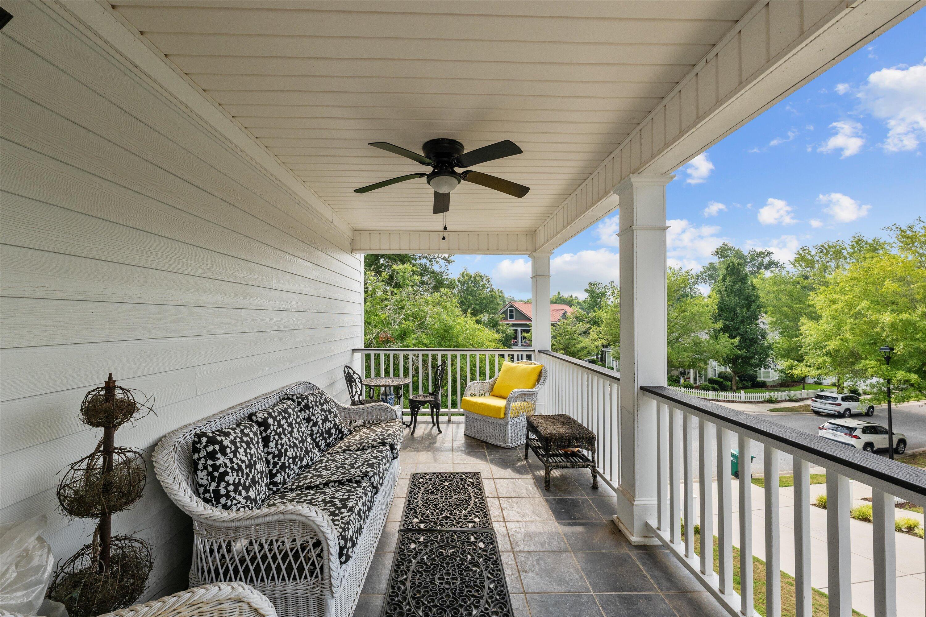 939 Mitchell Lane