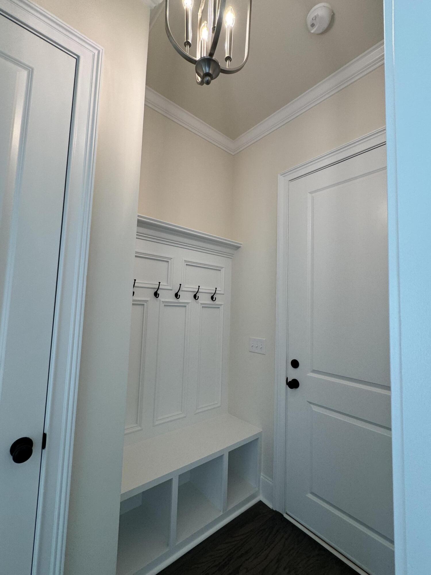 638 River Oaks Lane