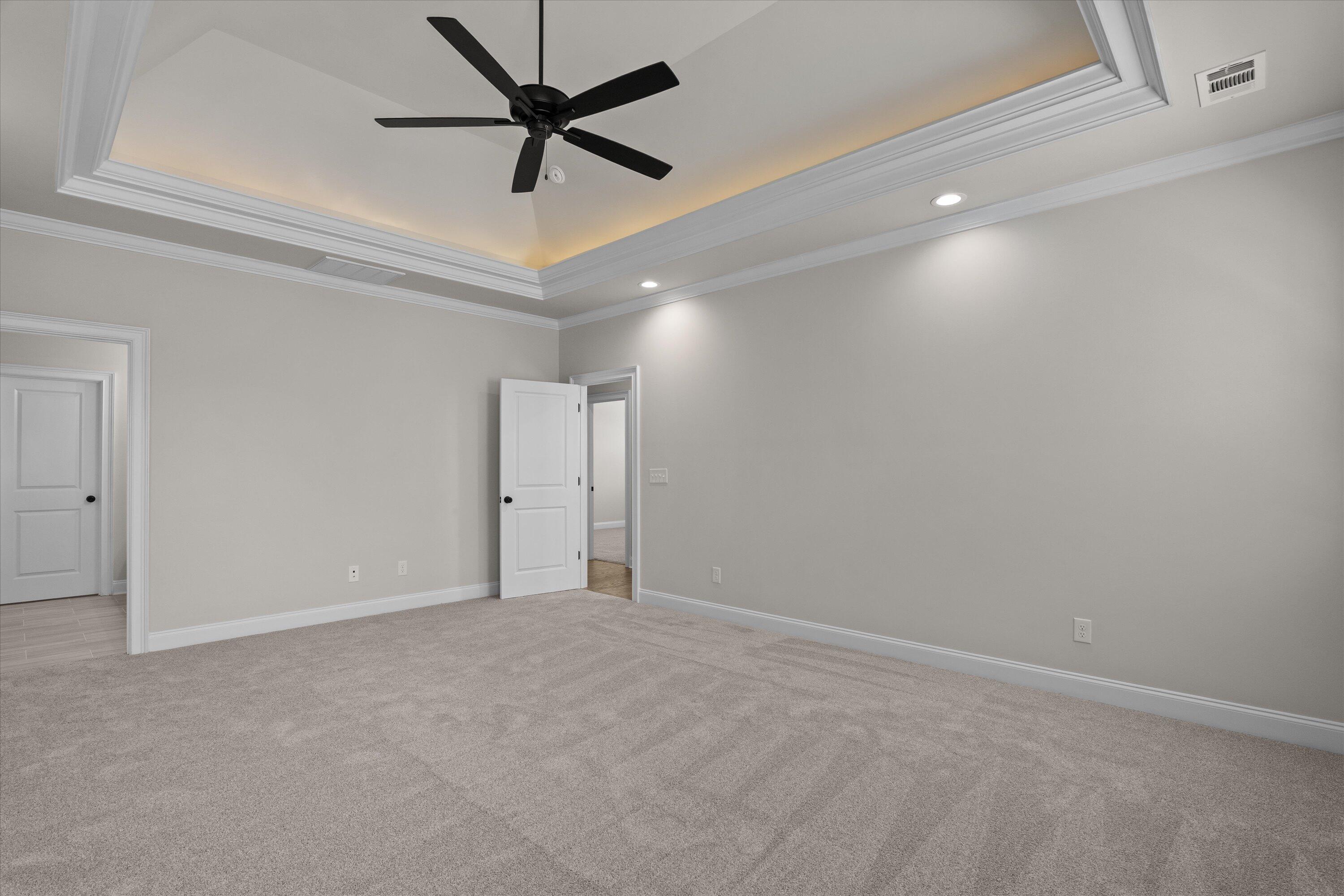 642 River Oaks Lane