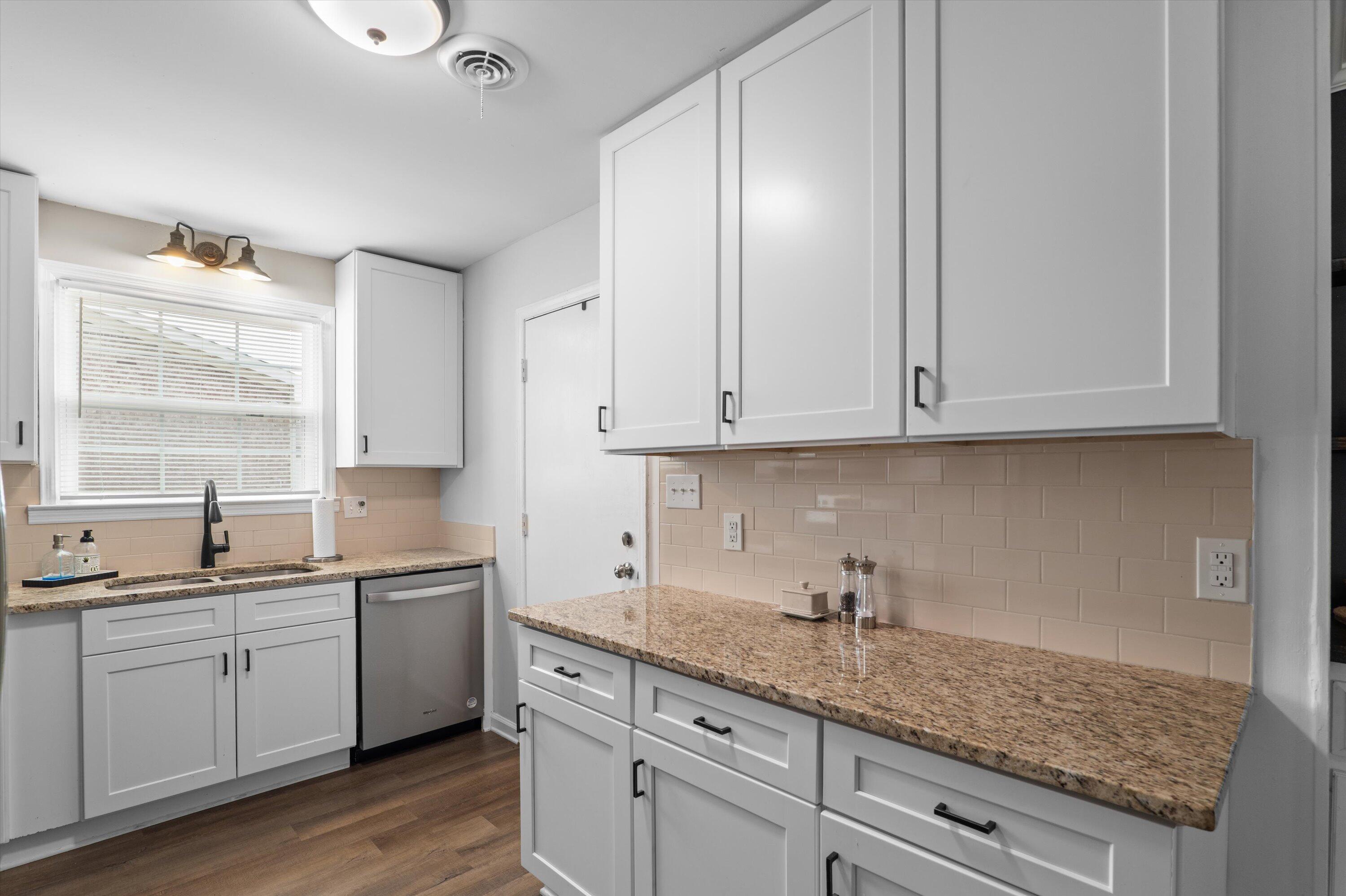 284 E Wynngate Drive
