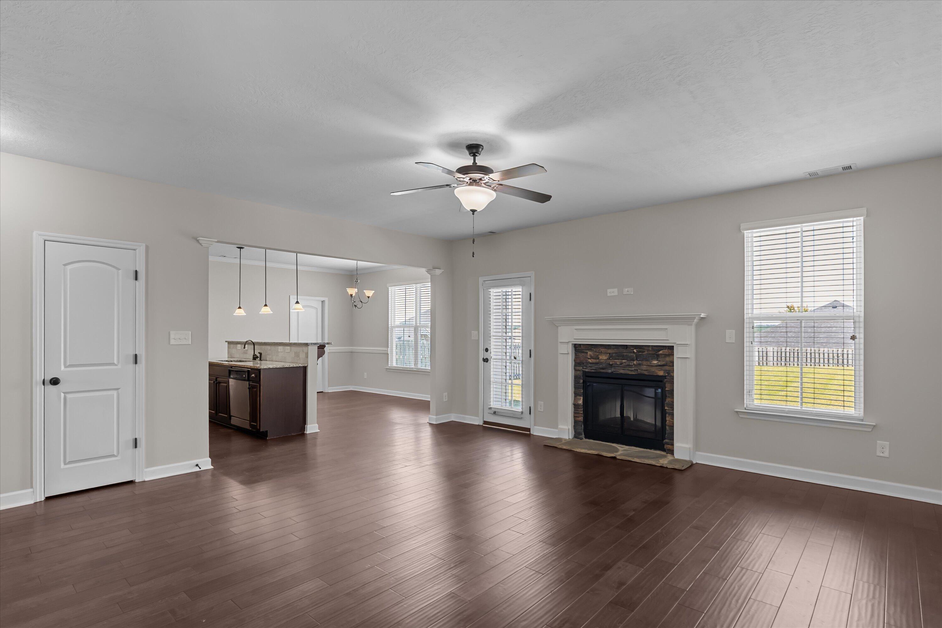 4020 Pullman Circle
