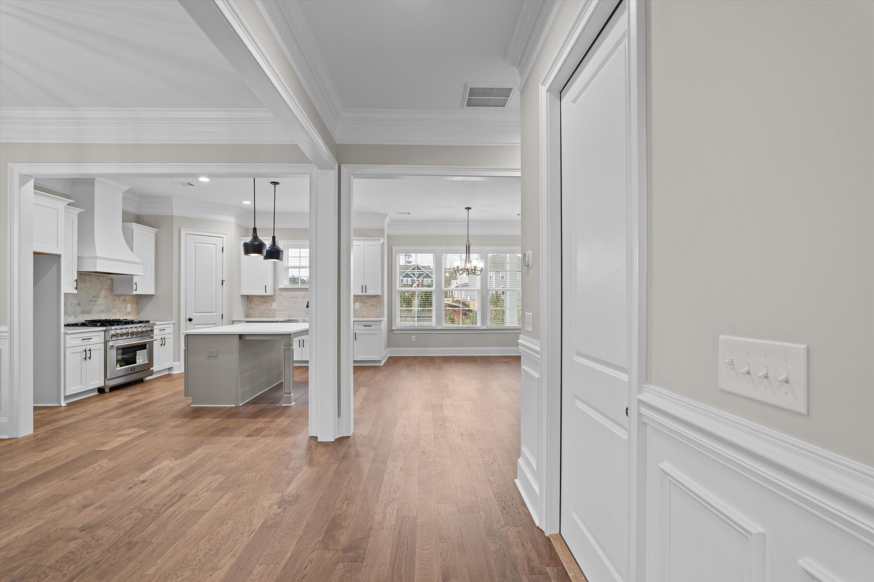616 River Oaks Lane