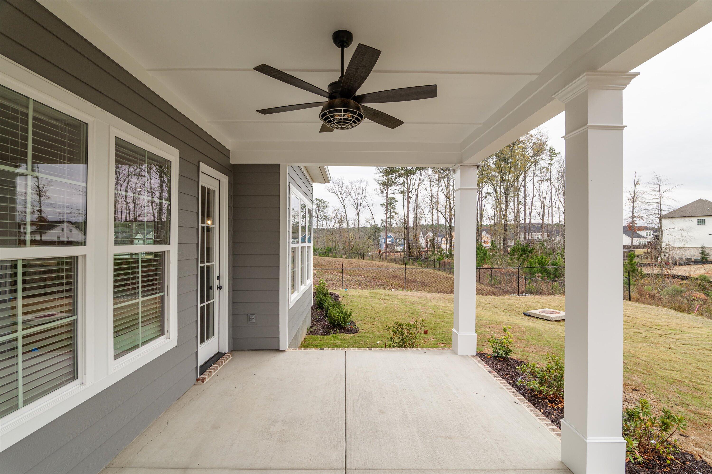 616 River Oaks Lane