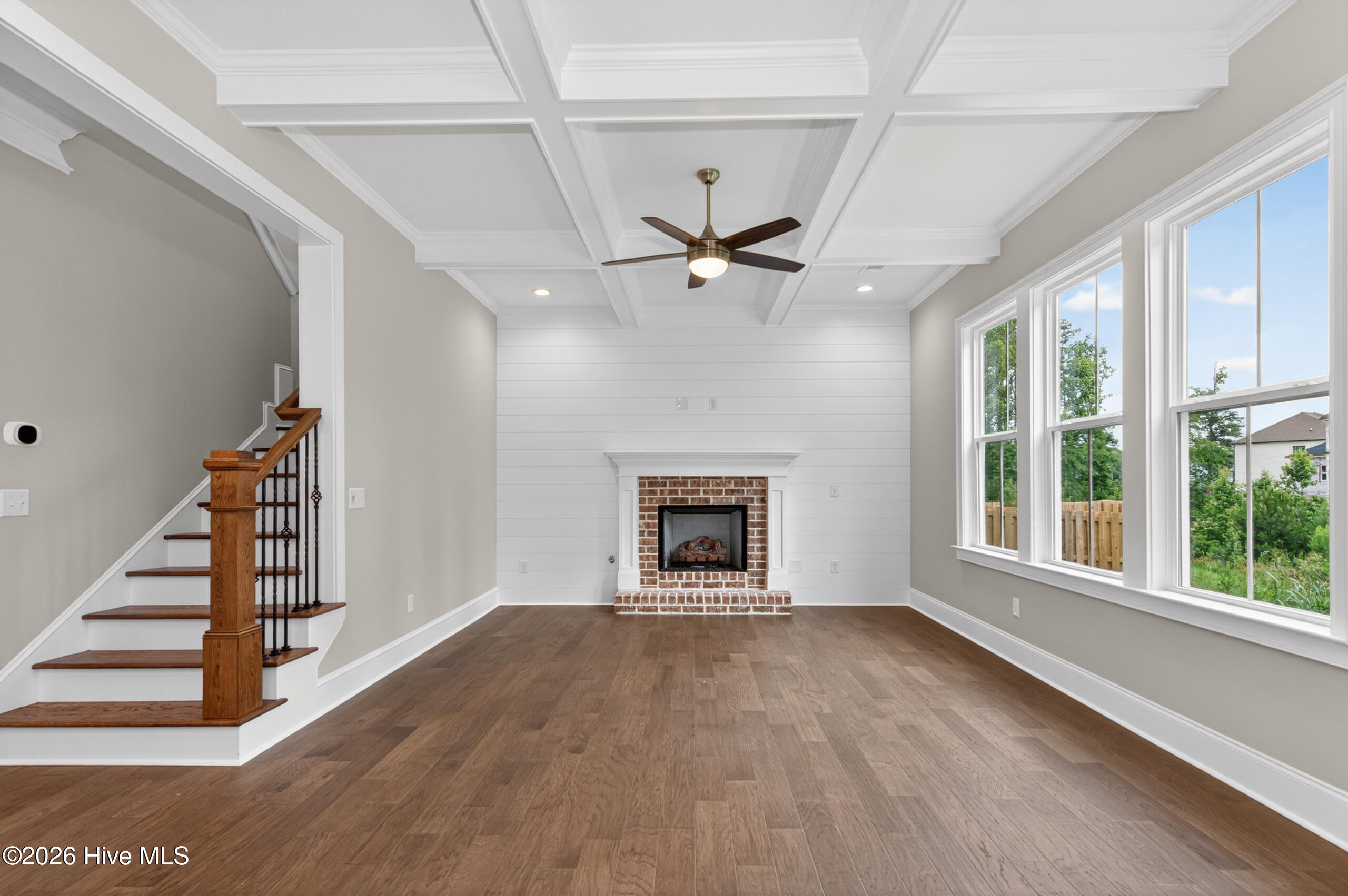 618 River Oaks Lane