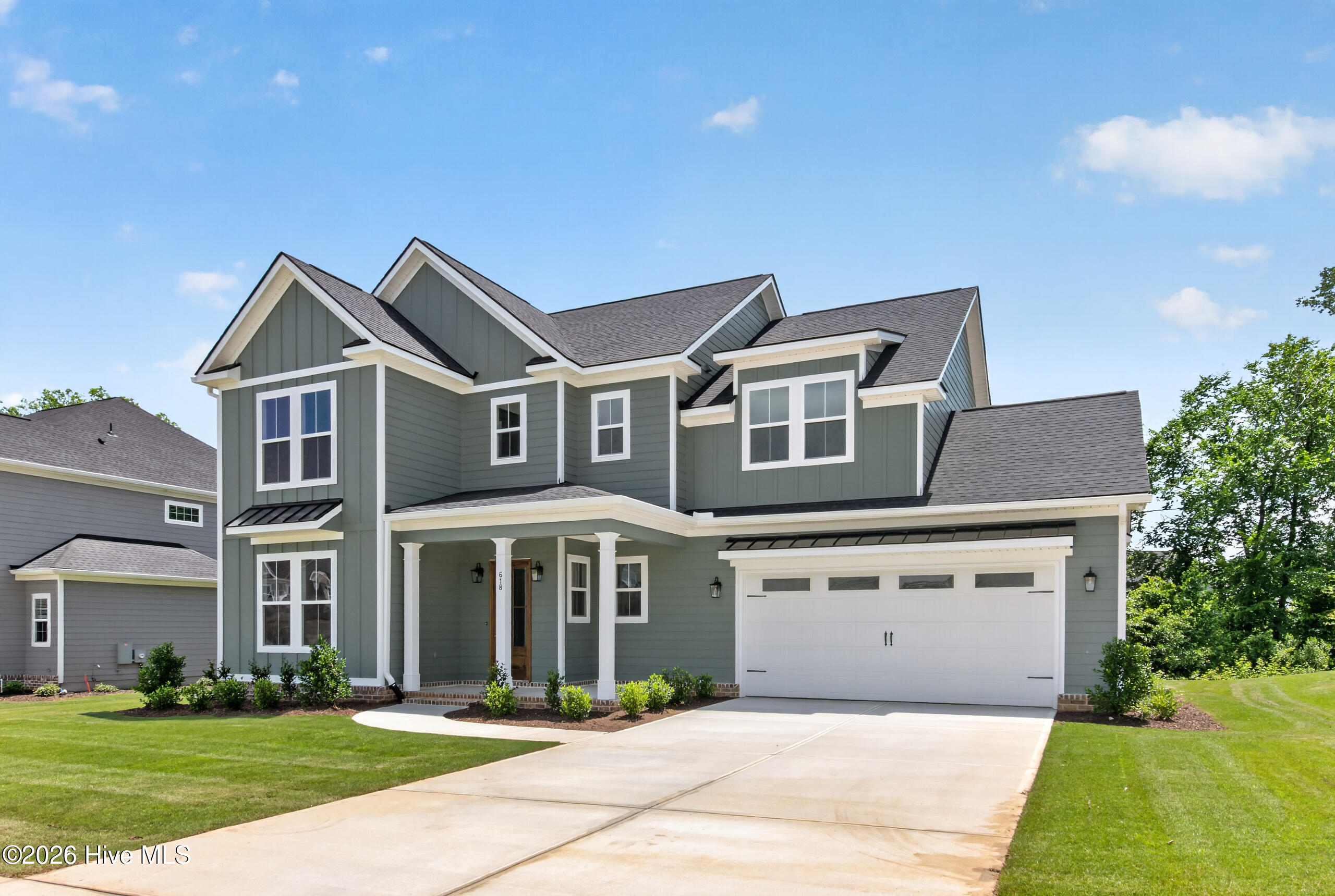 618 River Oaks Lane