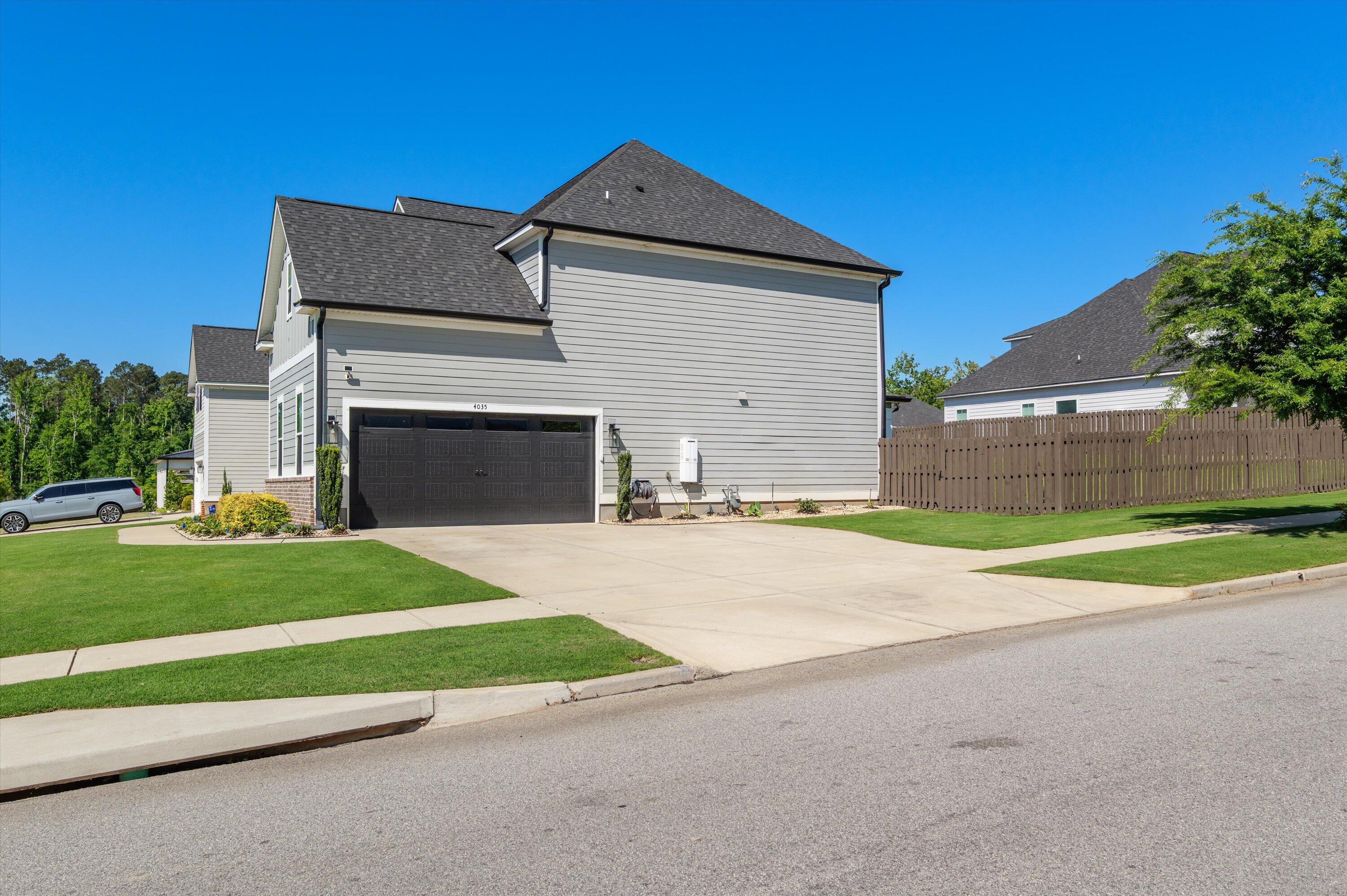 4035 Acorn Lane