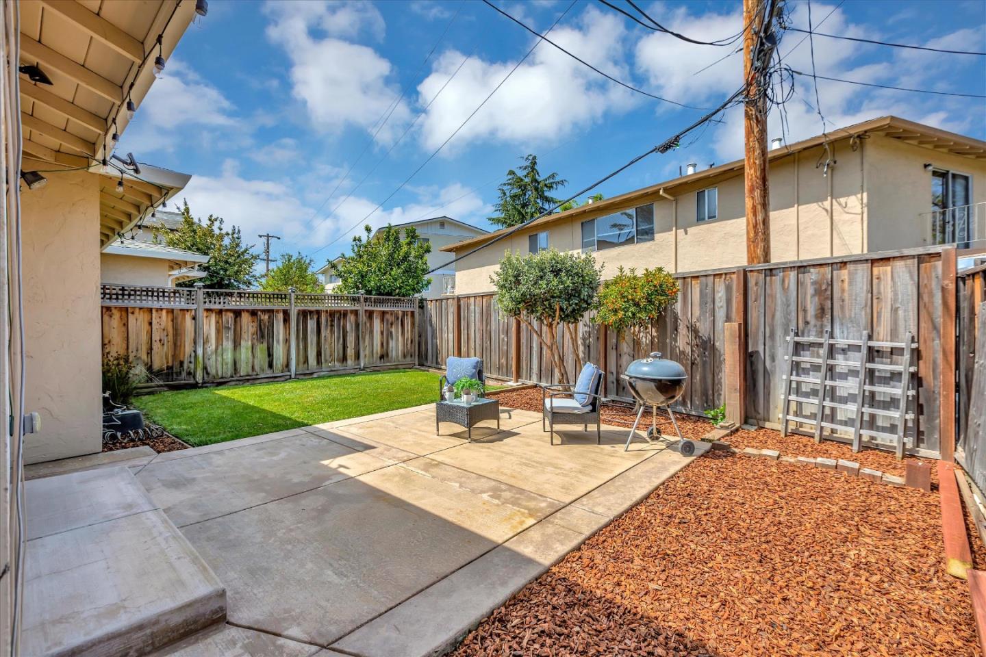 439 & 441 Carneros AVE