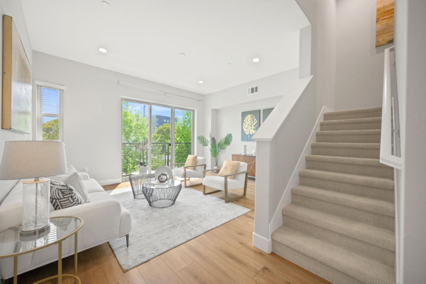 361 Montague Expressway