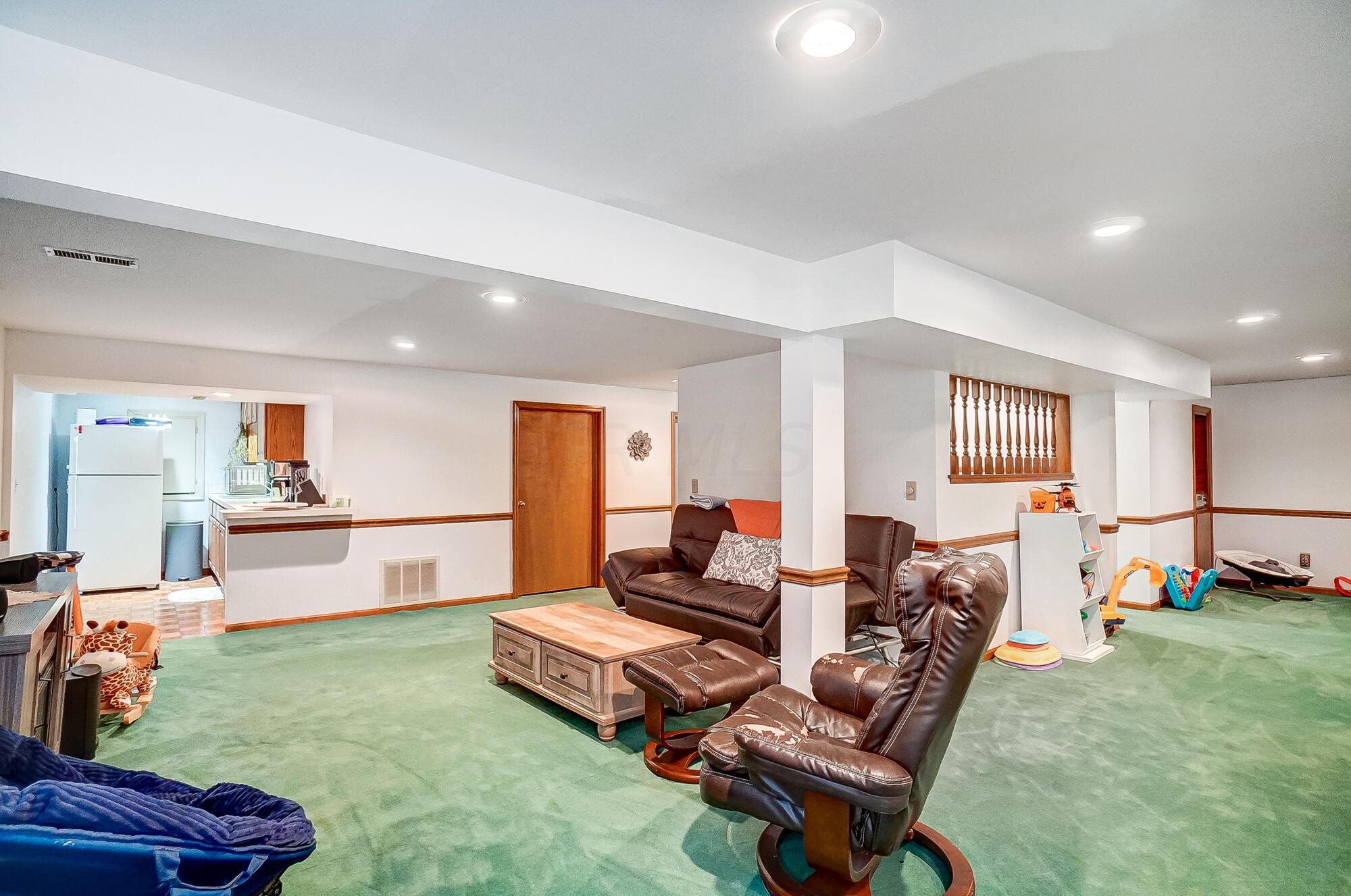 8385 Kirkaldy Court