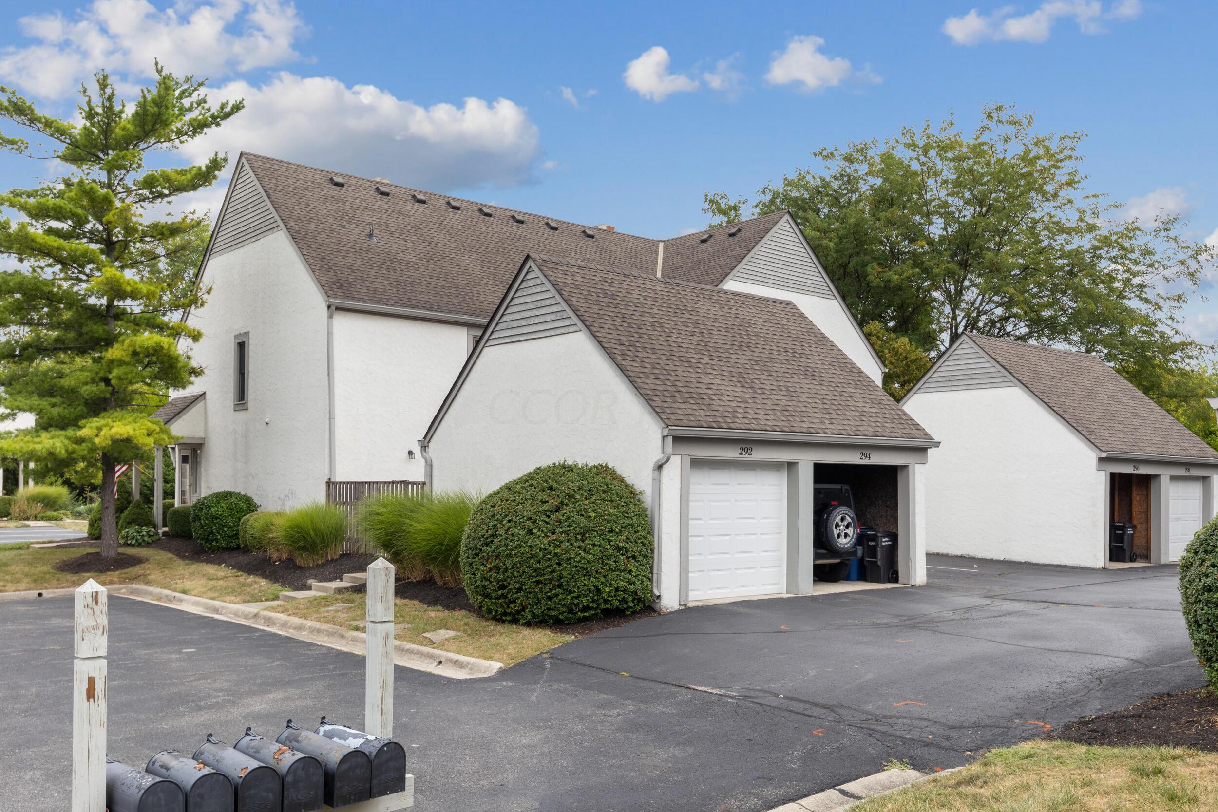 292 St Andrews Drive