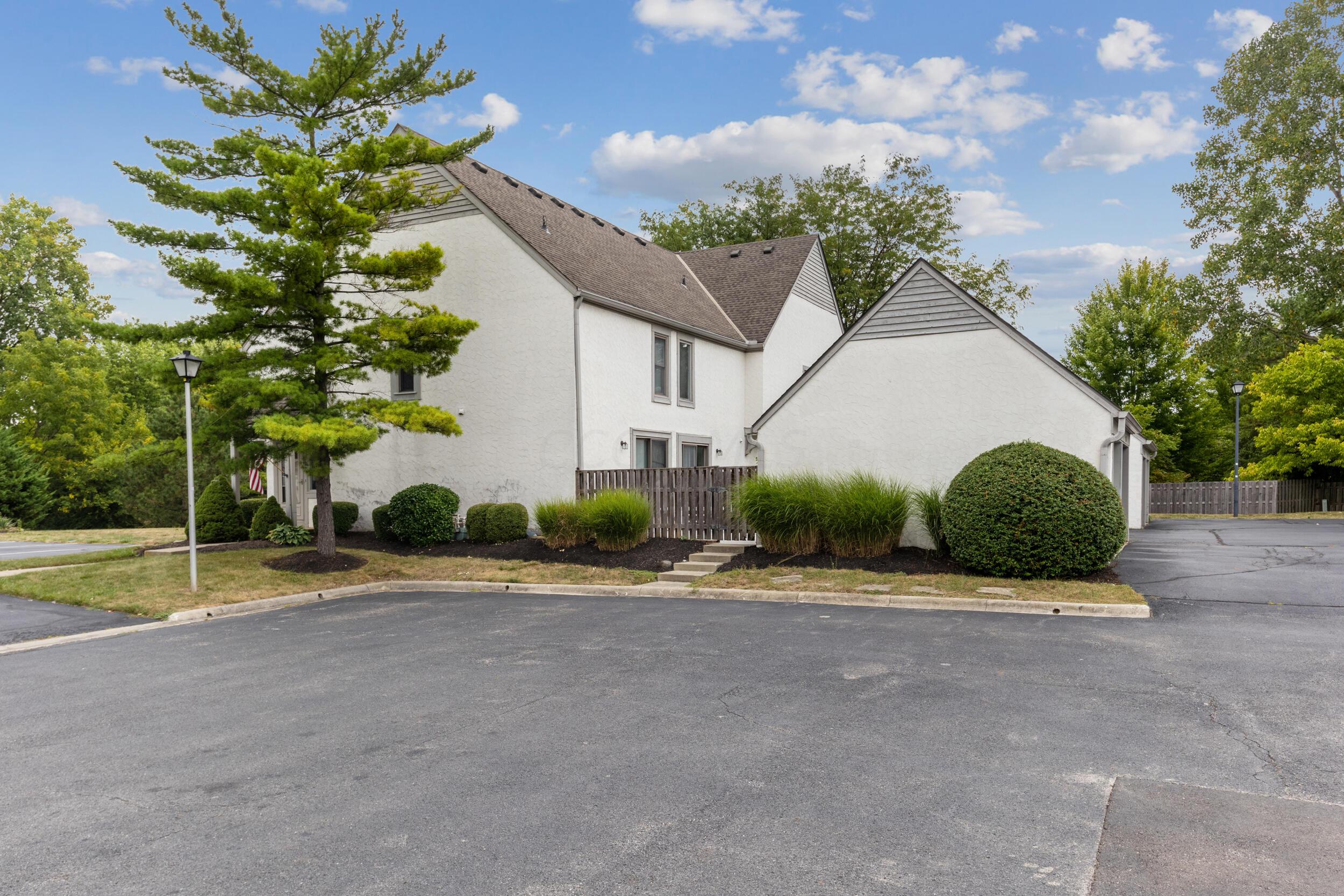 292 St Andrews Drive