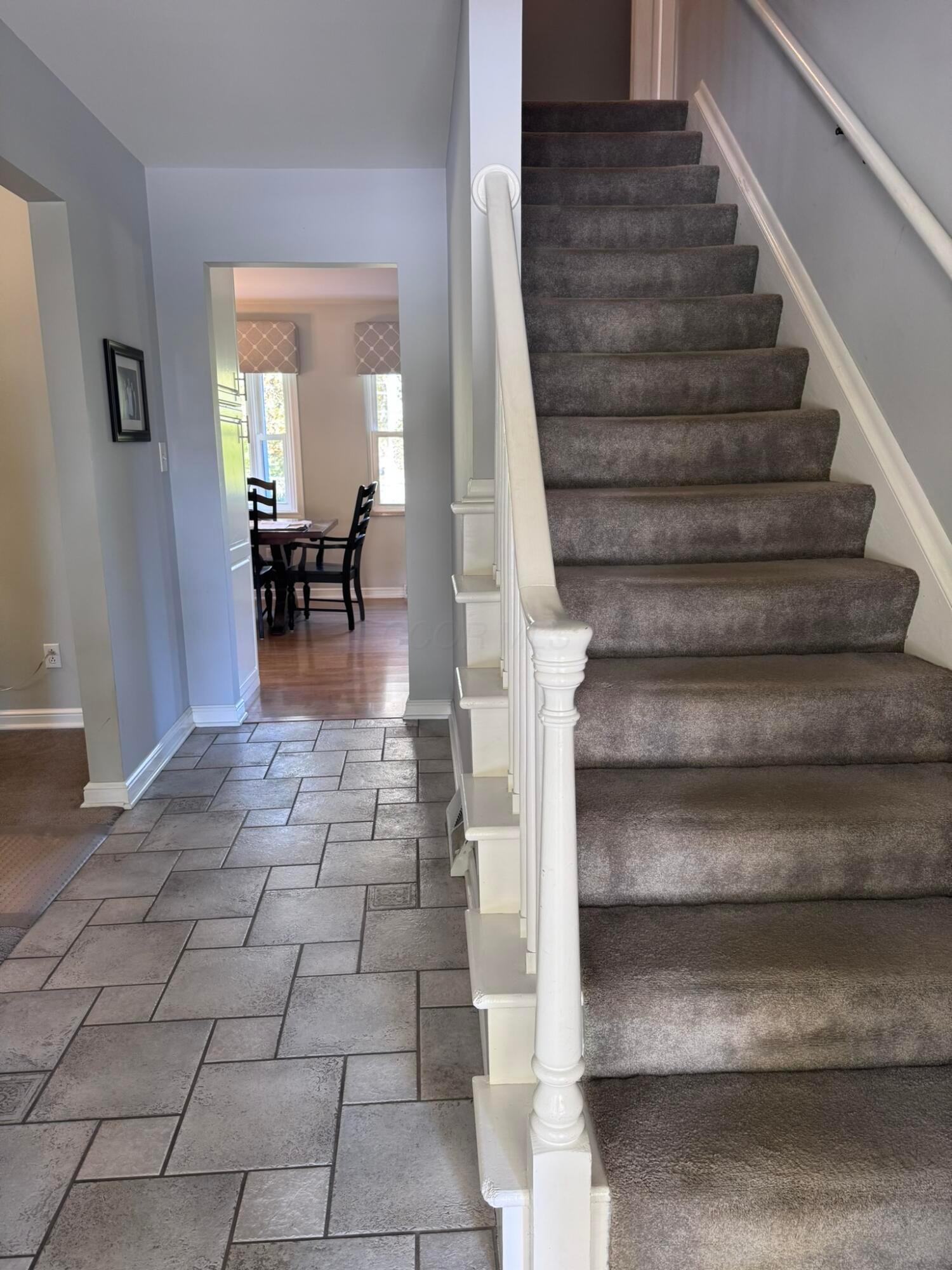 1016 Amberly Place