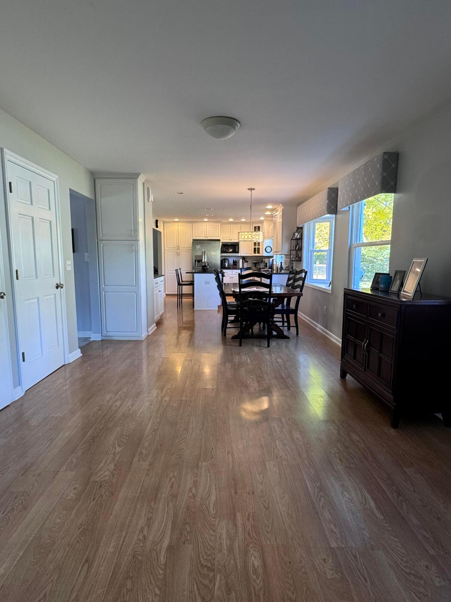 1016 Amberly Place