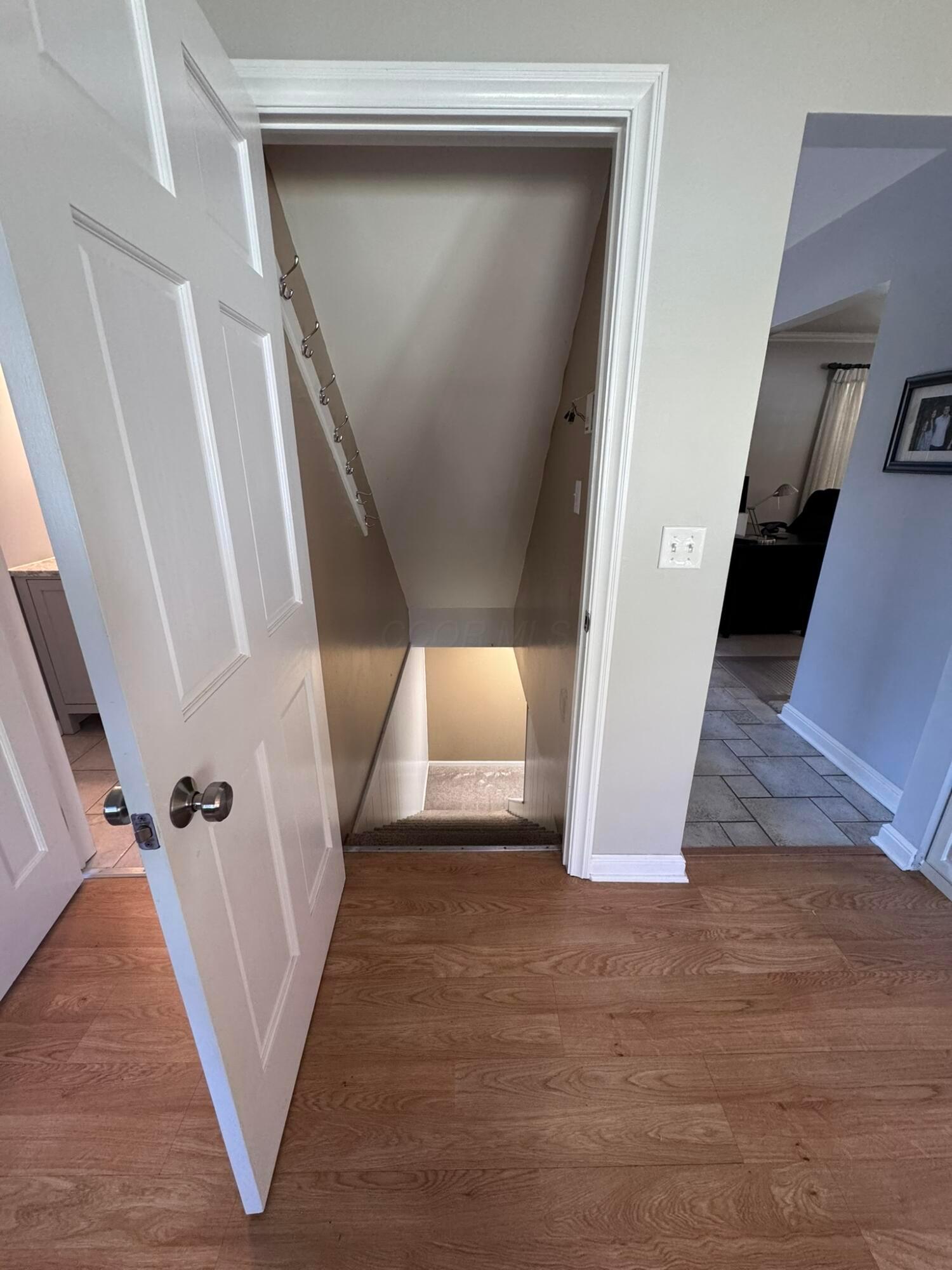 1016 Amberly Place
