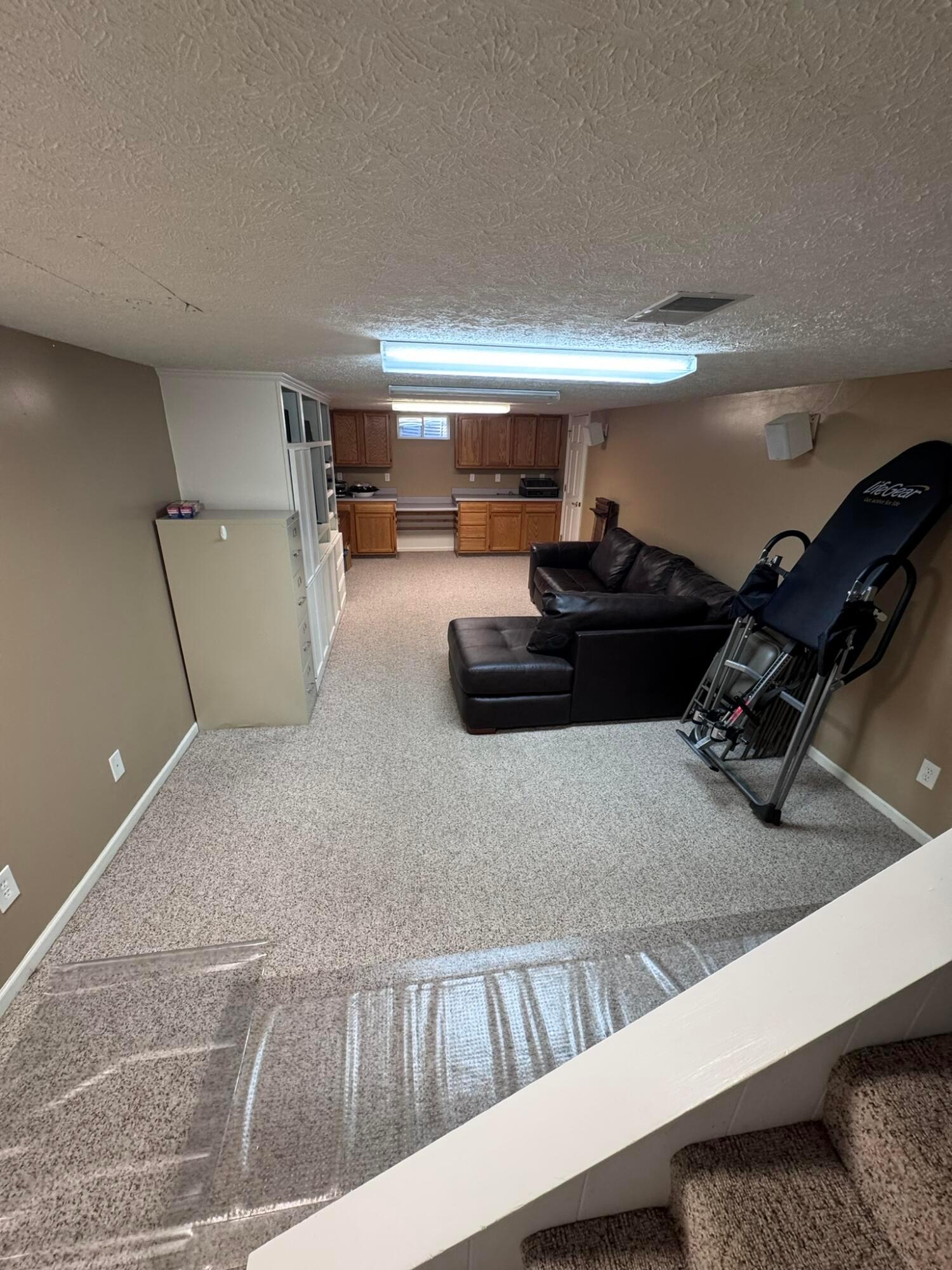 1016 Amberly Place