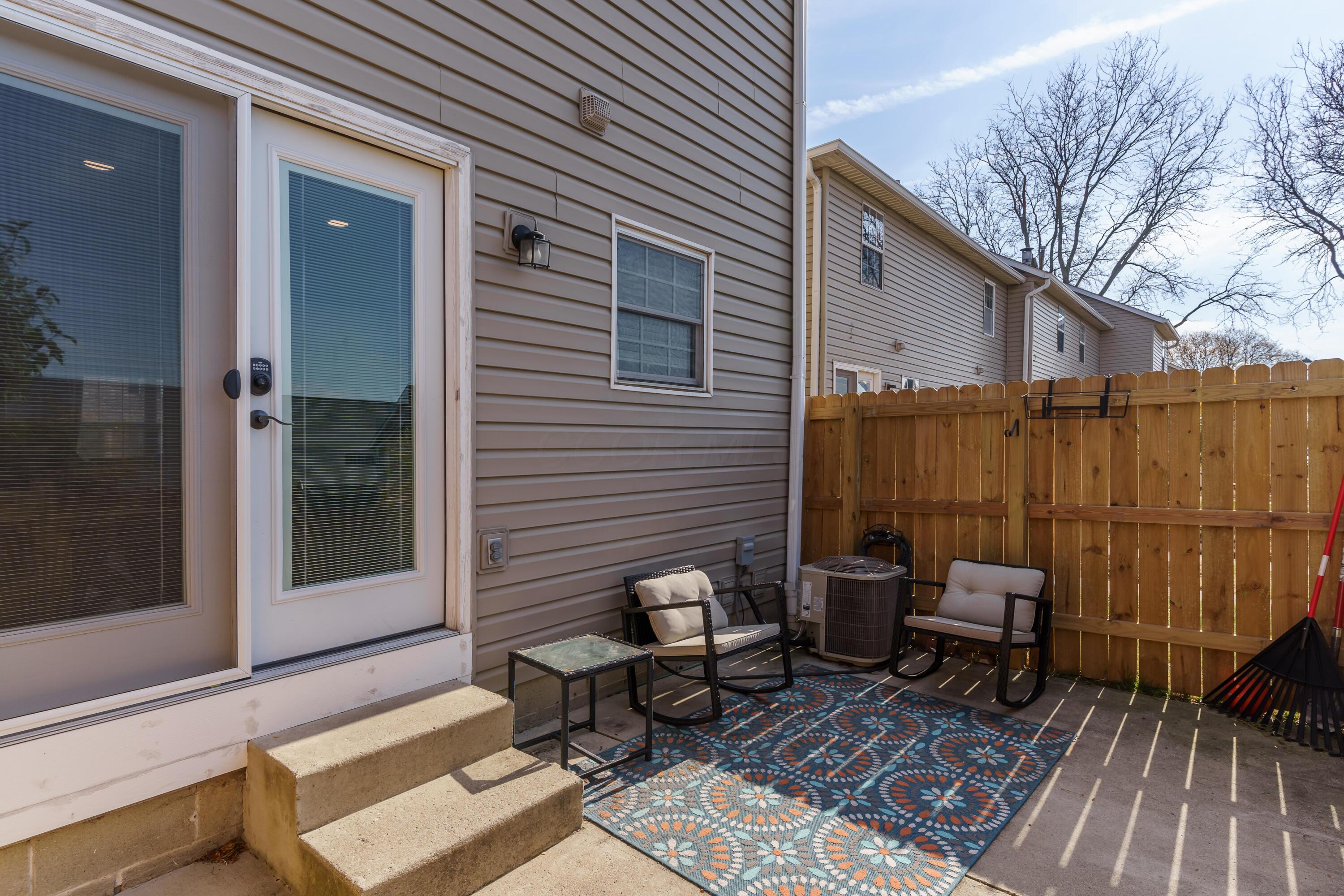 7893 Meadowhaven Boulevard, 22