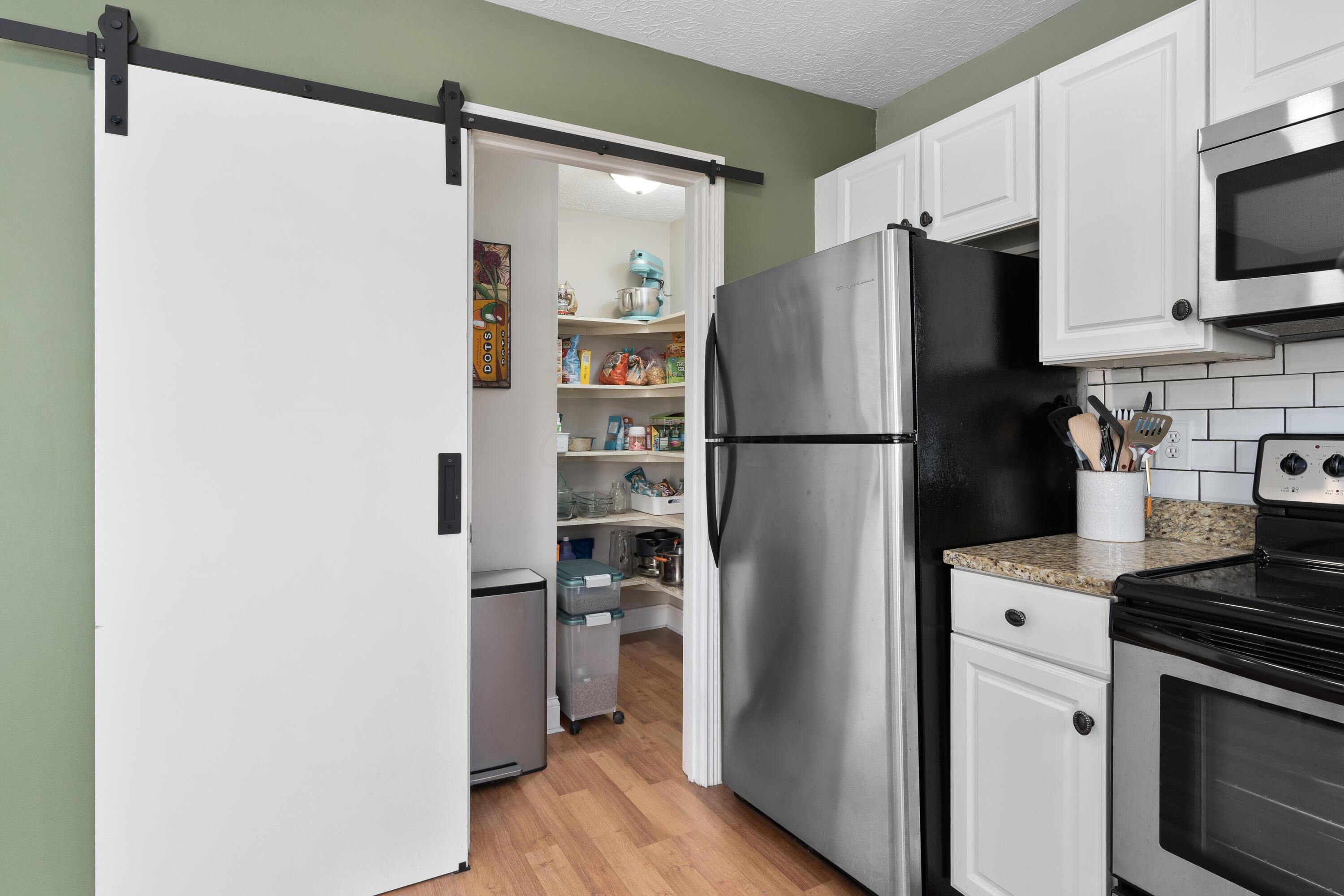 7893 Meadowhaven Boulevard, 22