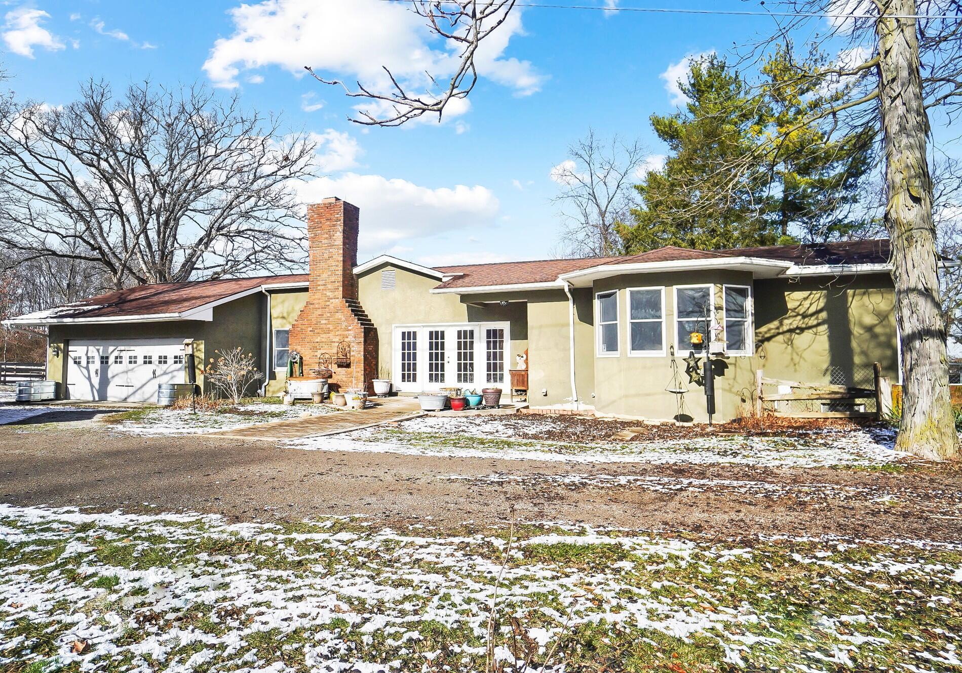 8220 Dublin Road