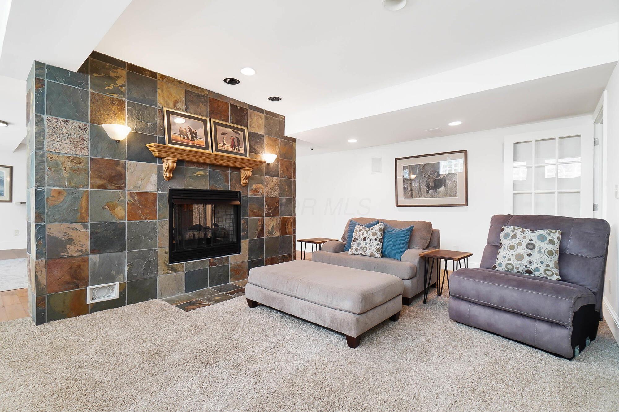 6795 Macneil Drive