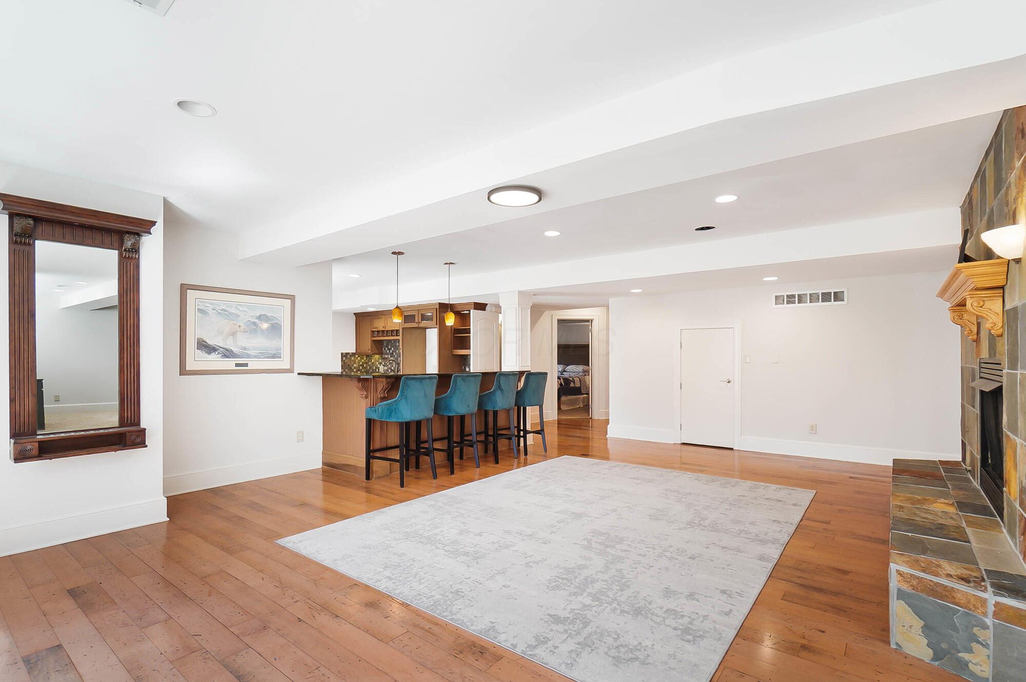 6795 Macneil Drive