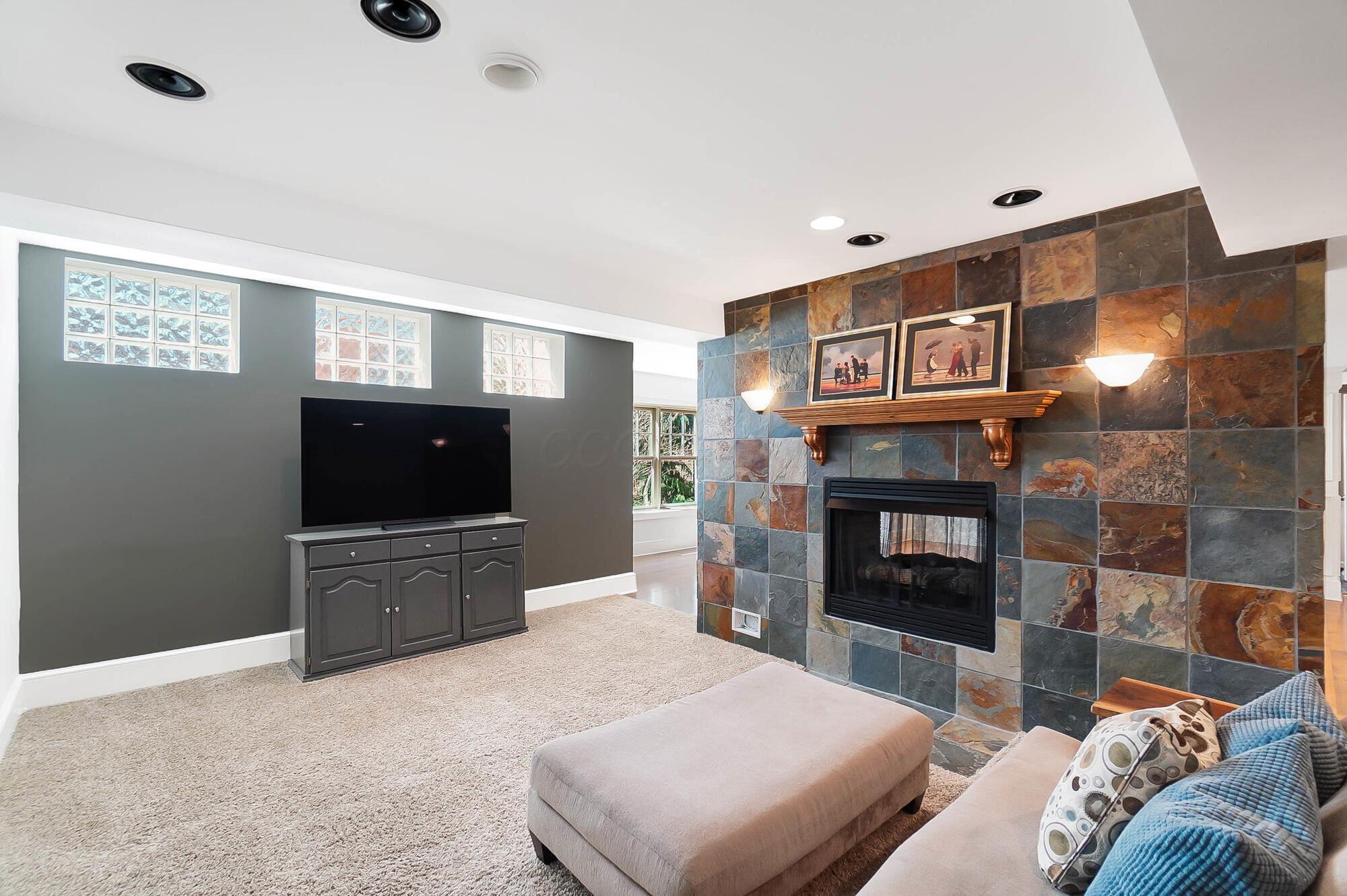 6795 Macneil Drive