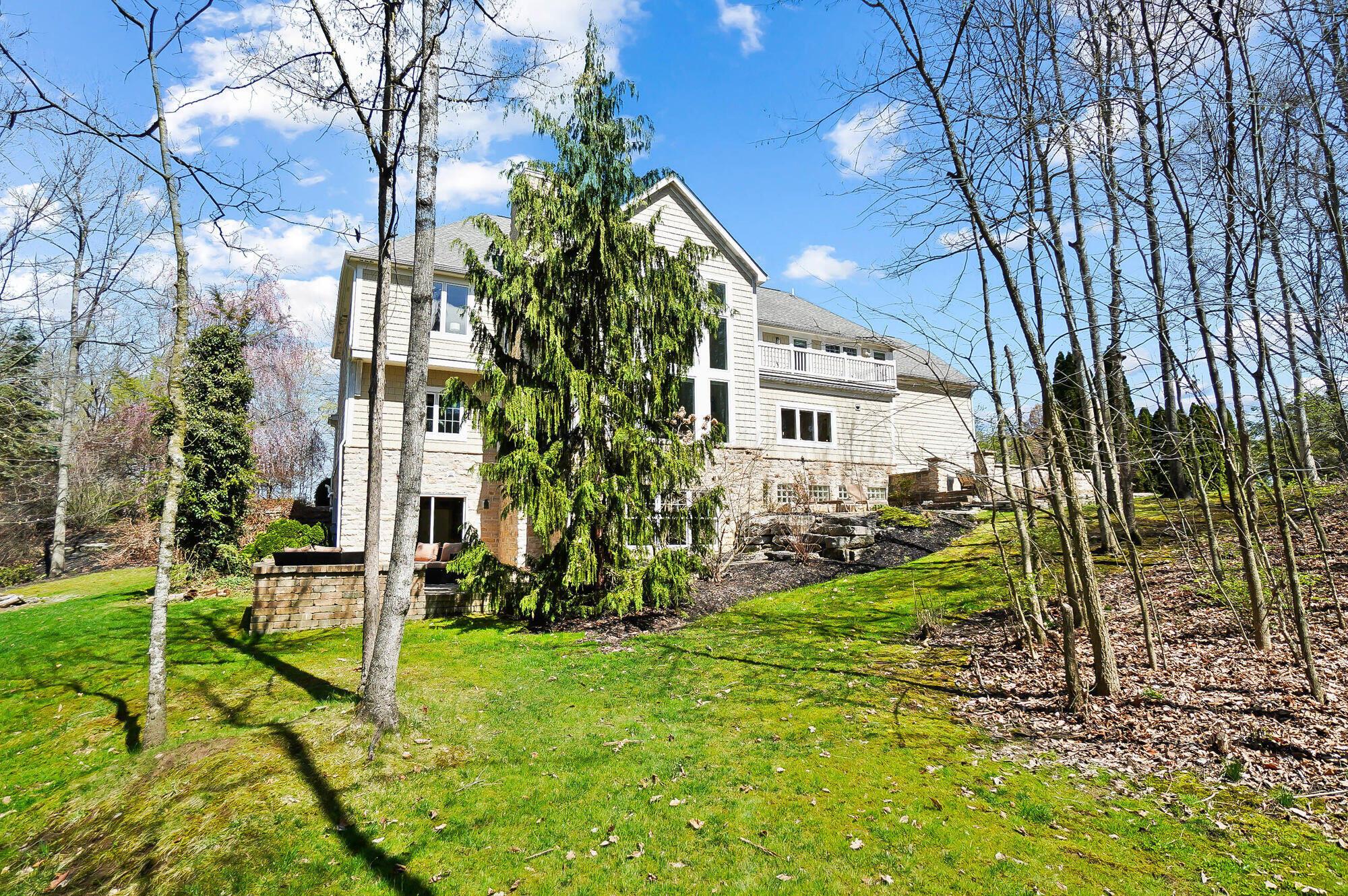 6795 Macneil Drive