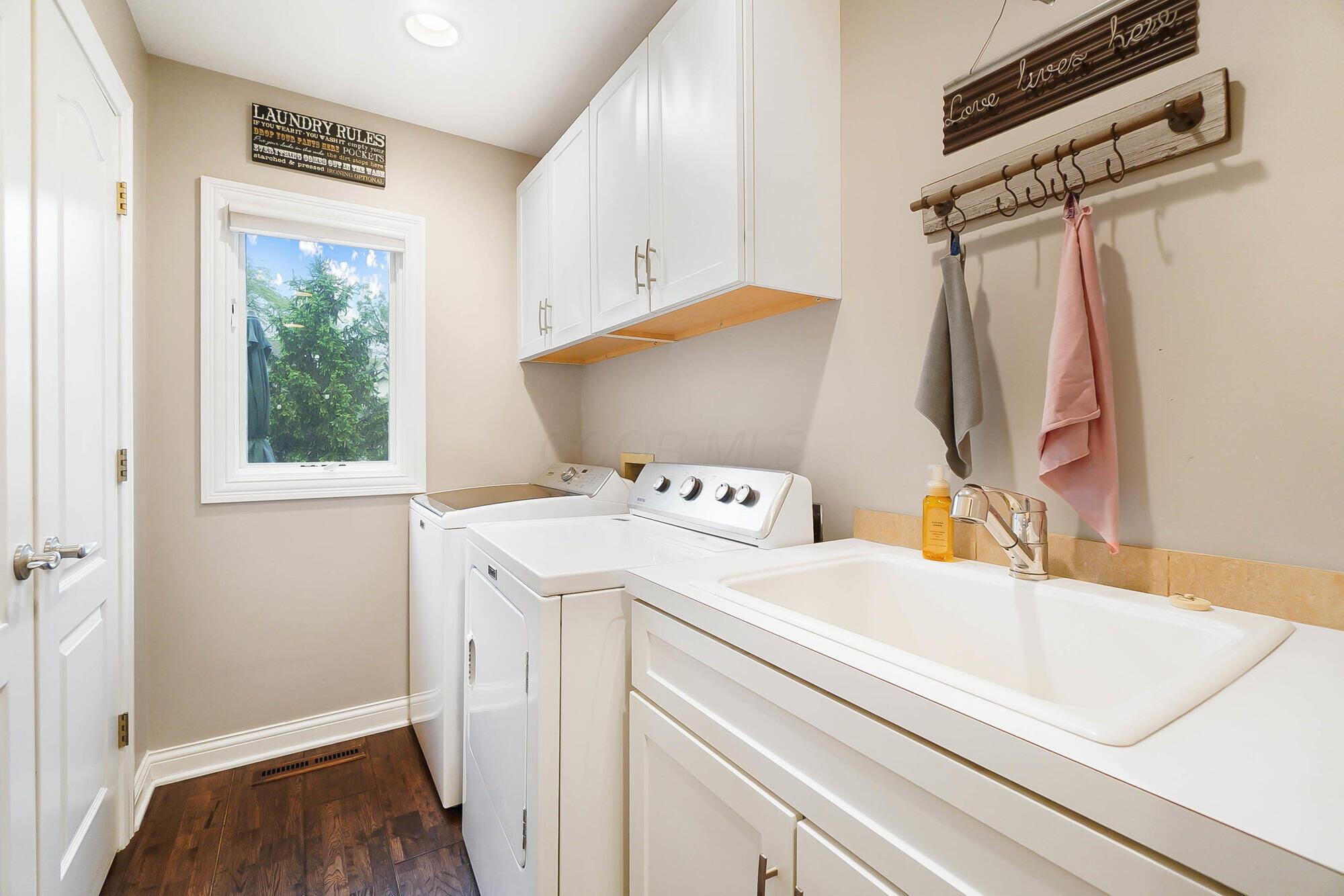 8397 Greenside Drive