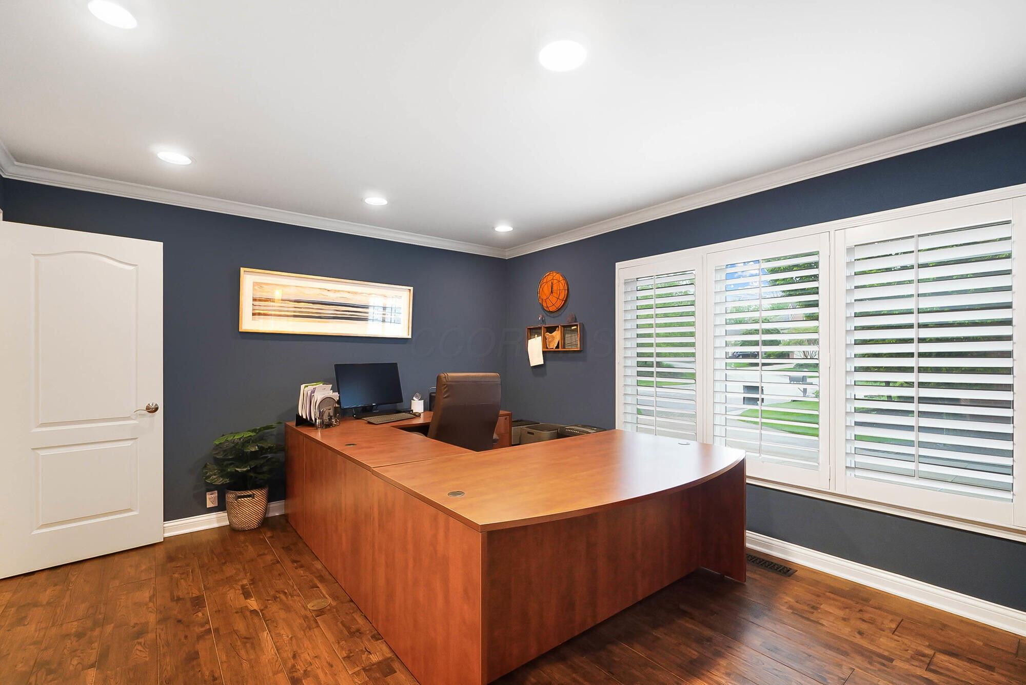 8397 Greenside Drive