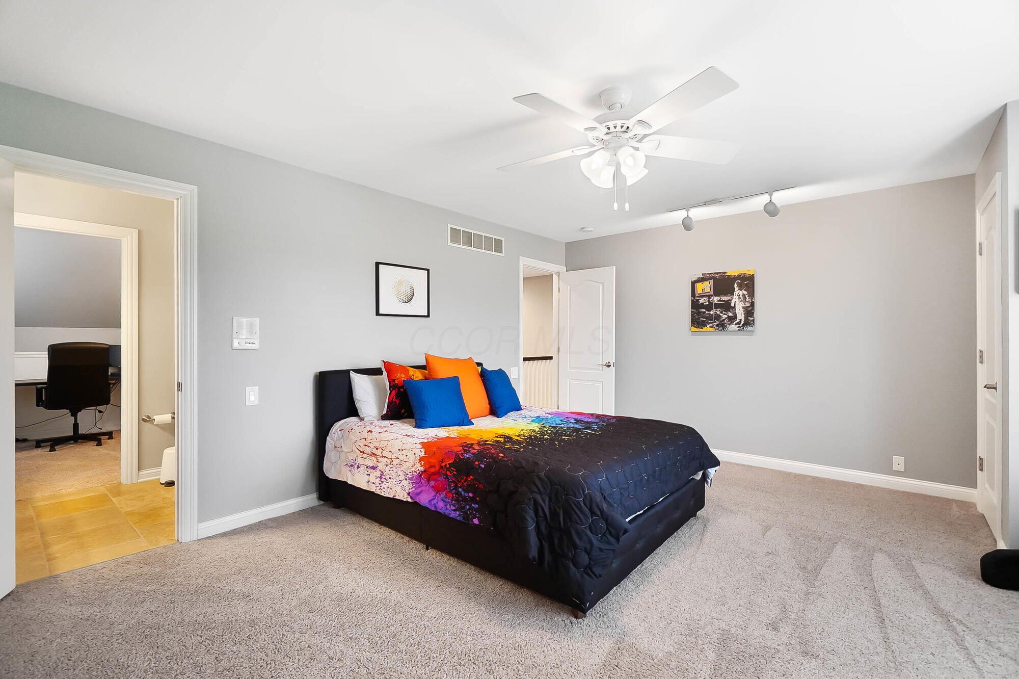 8397 Greenside Drive