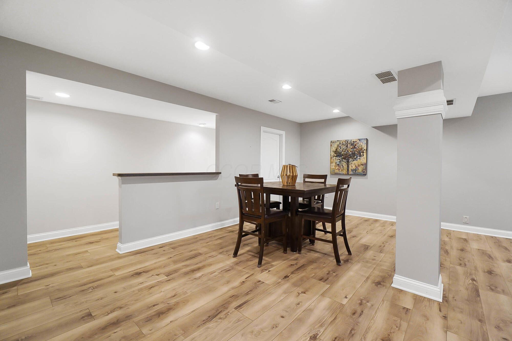 8397 Greenside Drive